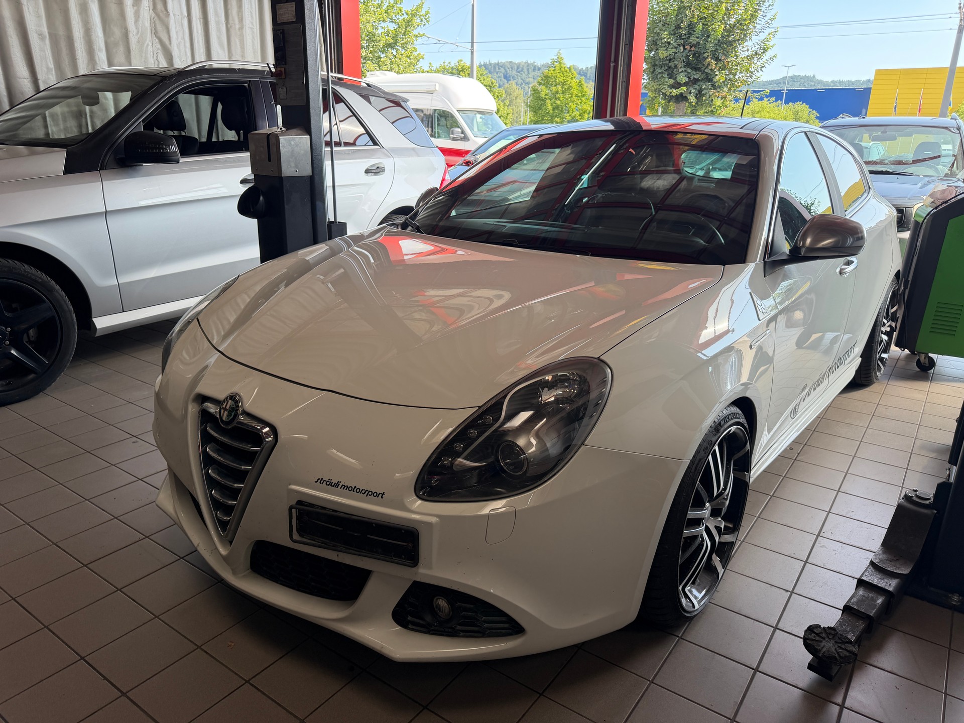ALFA ROMEO Giulietta 1750 TBi Quadrifoglio Verde