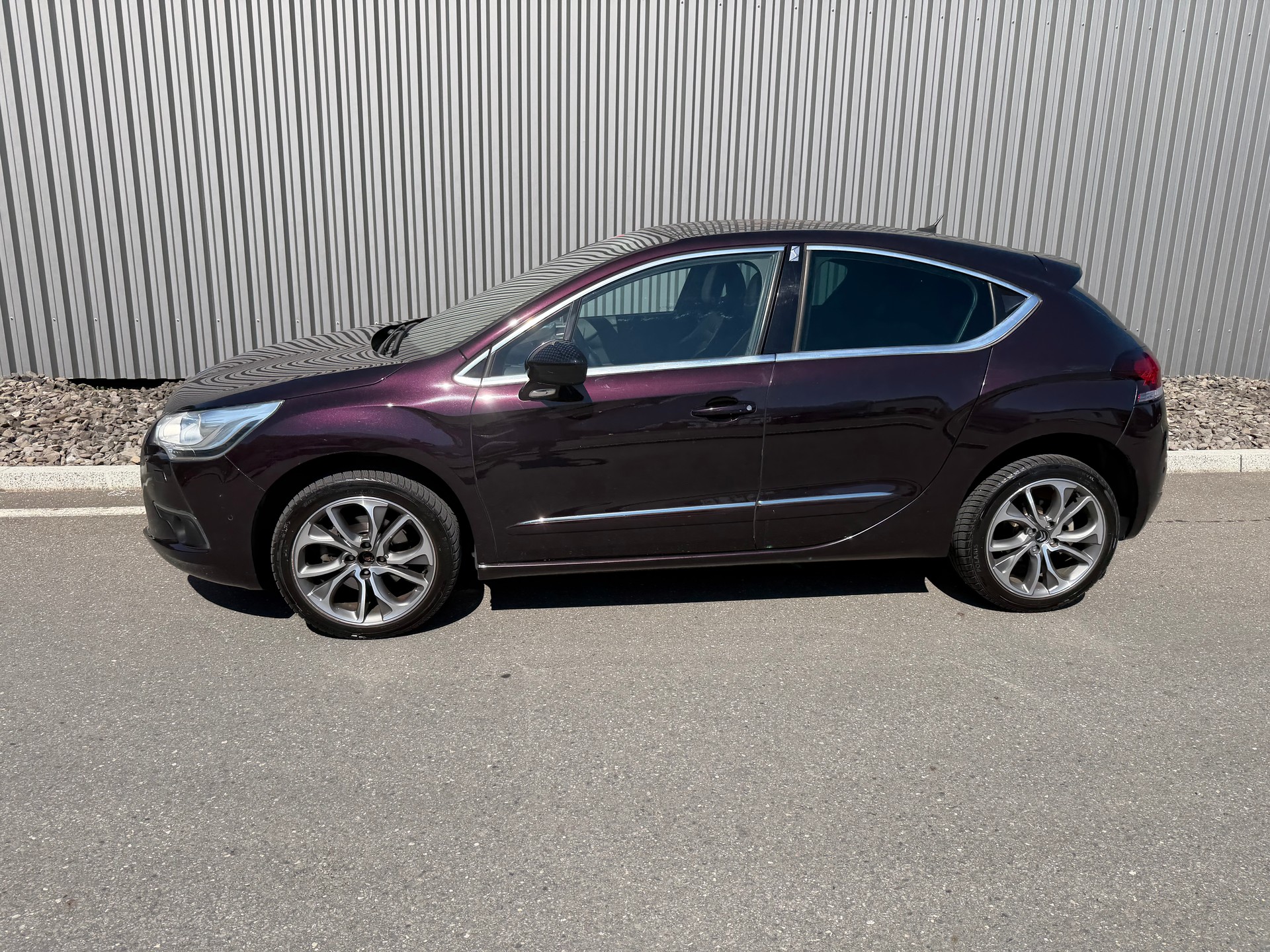 DS AUTOMOBILES DS4 1.6 THP SO Chic Automatic-showroom-element-3