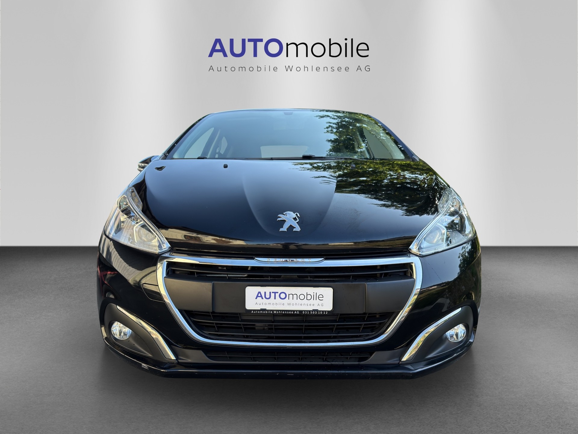 PEUGEOT 208 1.2 PureTech Style-image-2