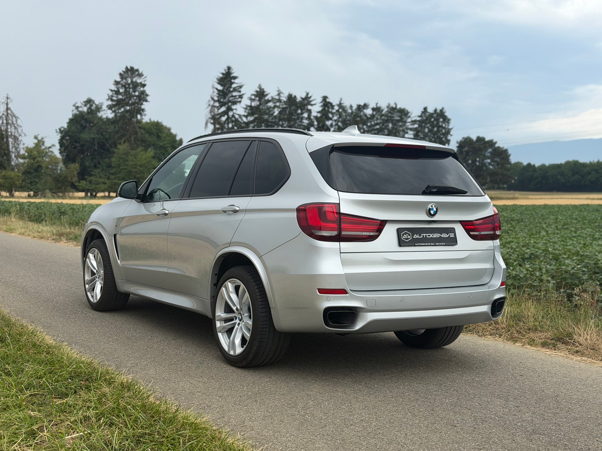 BMW X5 xDrive M50d Steptronic-image-8