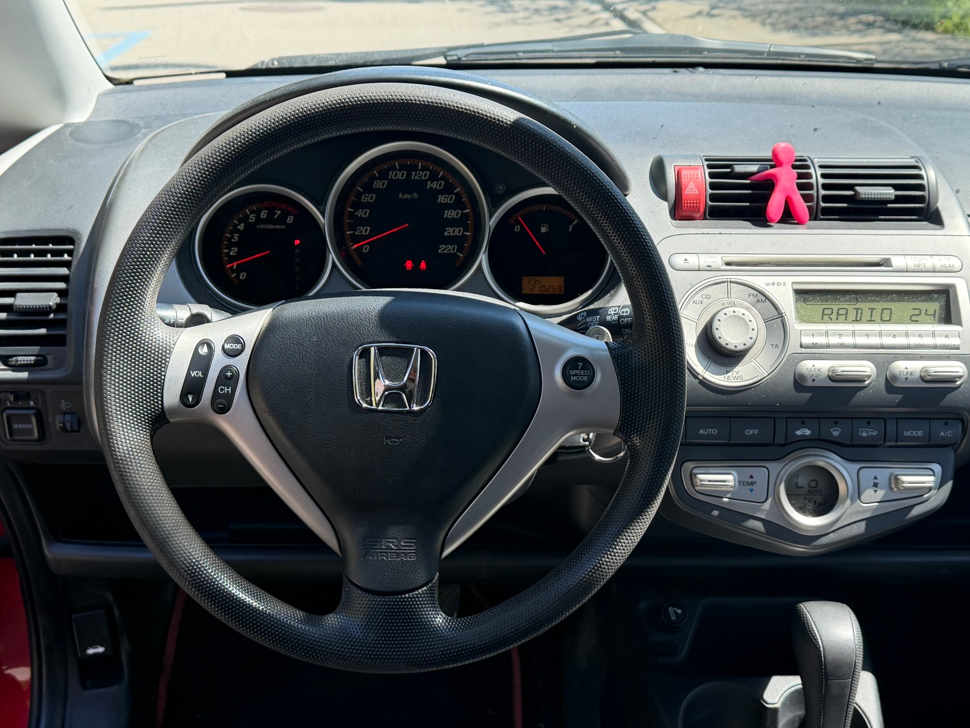 HONDA Jazz 1.4i ES-image-12