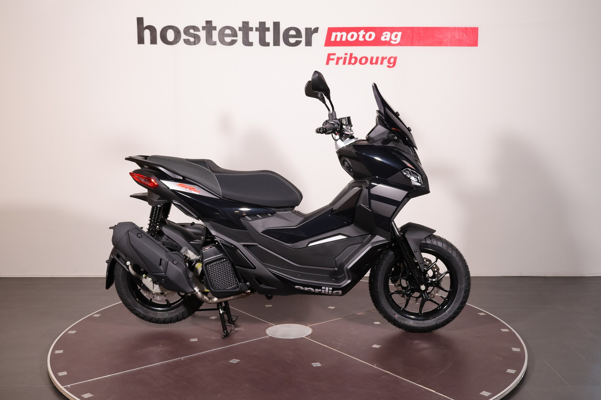APRILIA SR 125 GT-showroom-element-1