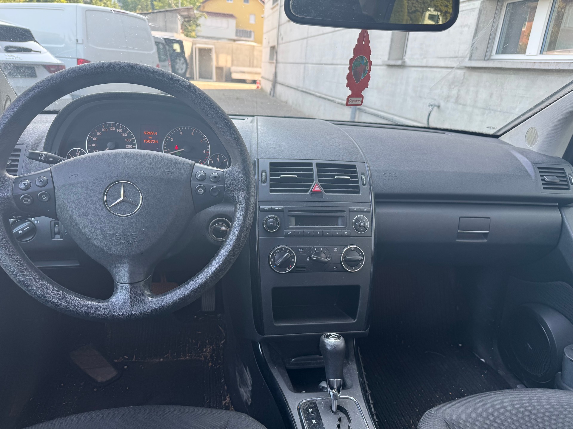MERCEDES-BENZ A 160 (150) my first star Autotronic-image-6
