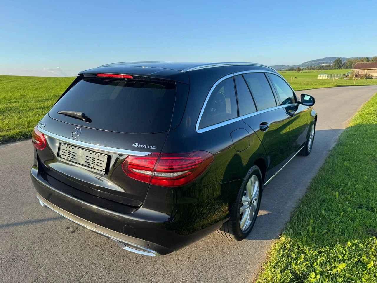 MERCEDES-BENZ C 220 d Swiss Star 4M 9G-Tronic-image-3