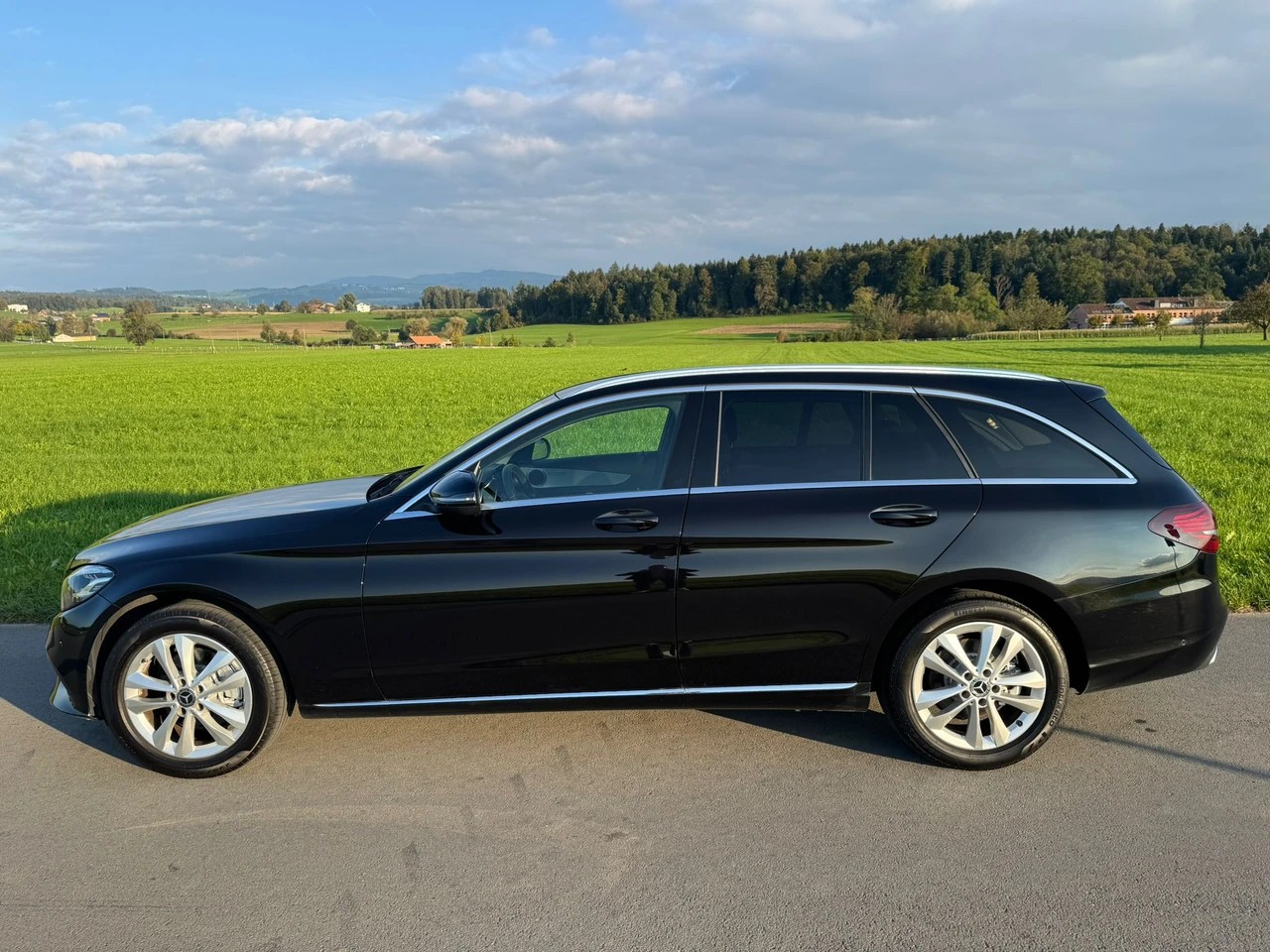 MERCEDES-BENZ C 220 d Swiss Star 4M 9G-Tronic-image-5