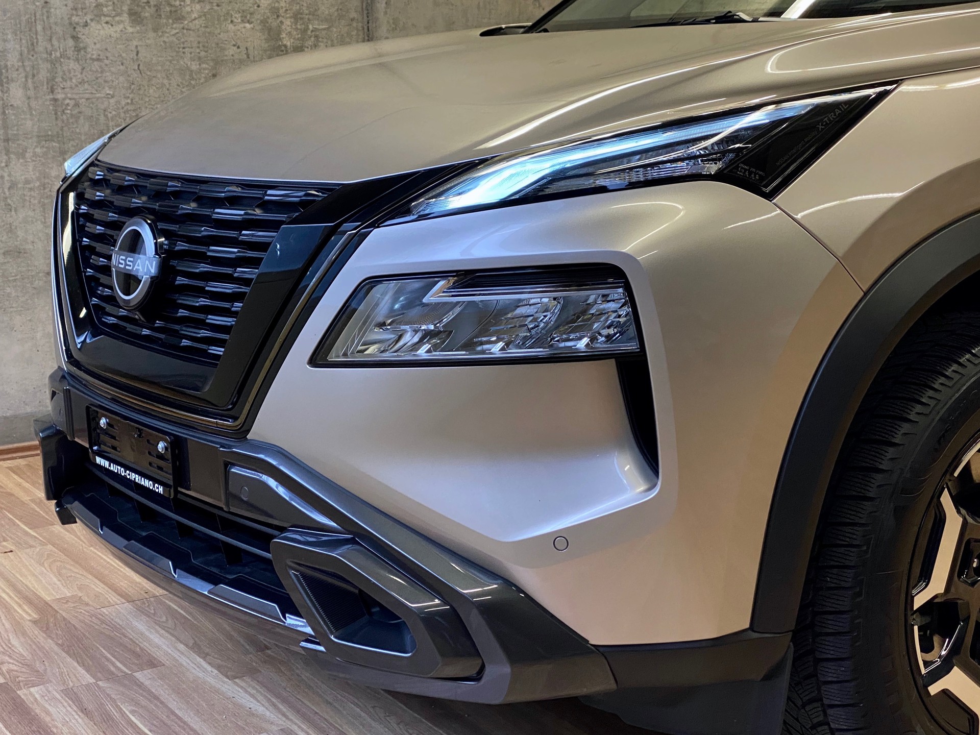 NISSAN X-Trail 1.5*VC-T*e-Power*4WD*7 Sitze*N-Trek*Swiss*-image-24