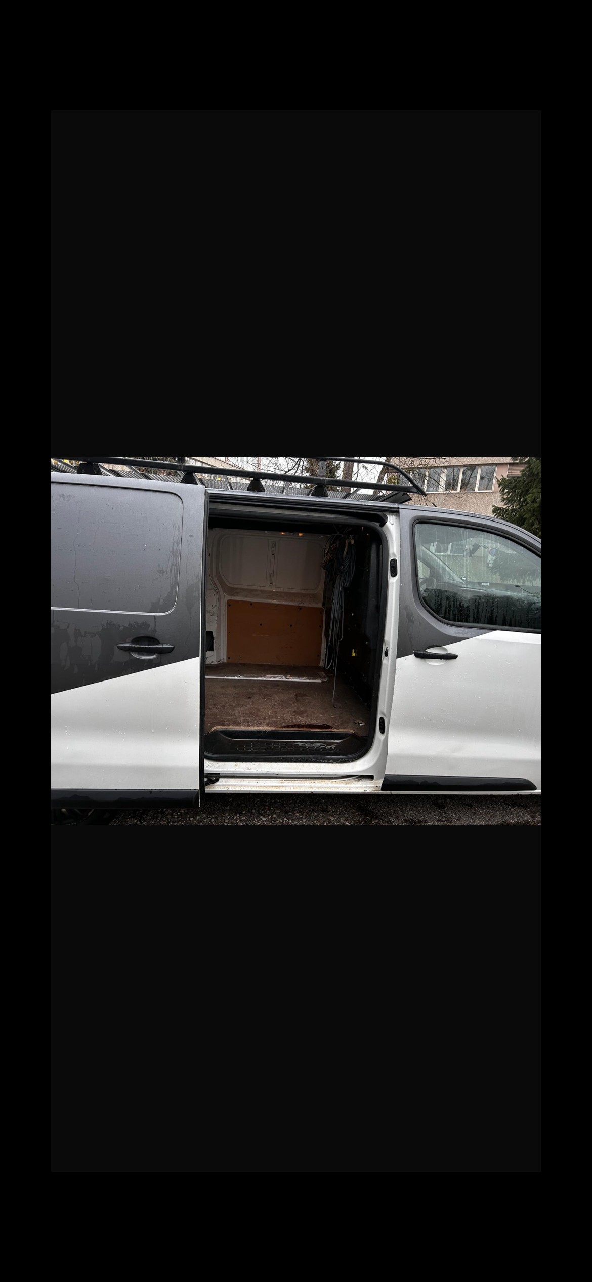 PEUGEOT Expert 2.0 BlueHDi 120 S&S Active Standard-image-9