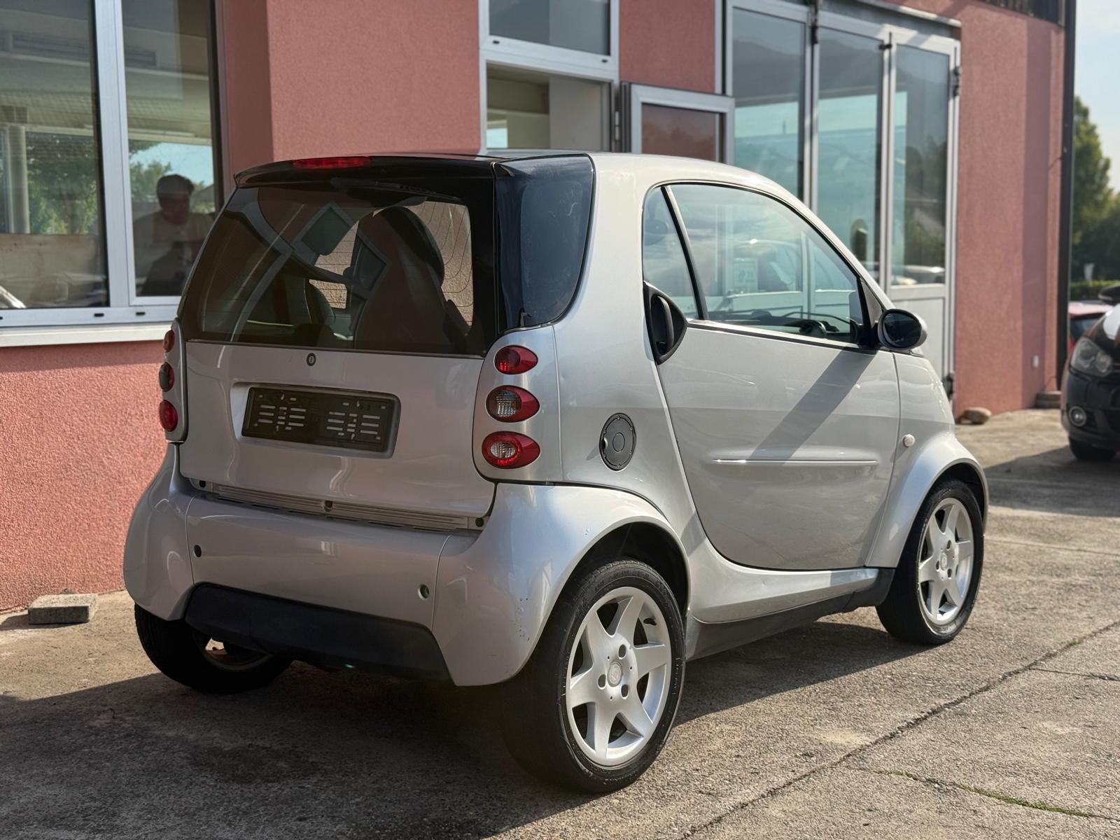 SMART fortwo passion-image-3
