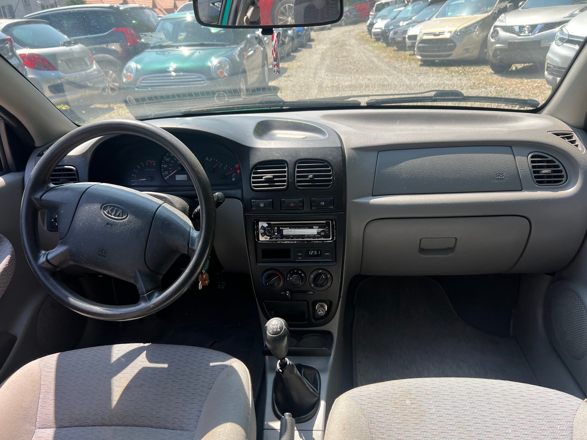 KIA Rio 1.3 LS-image-9