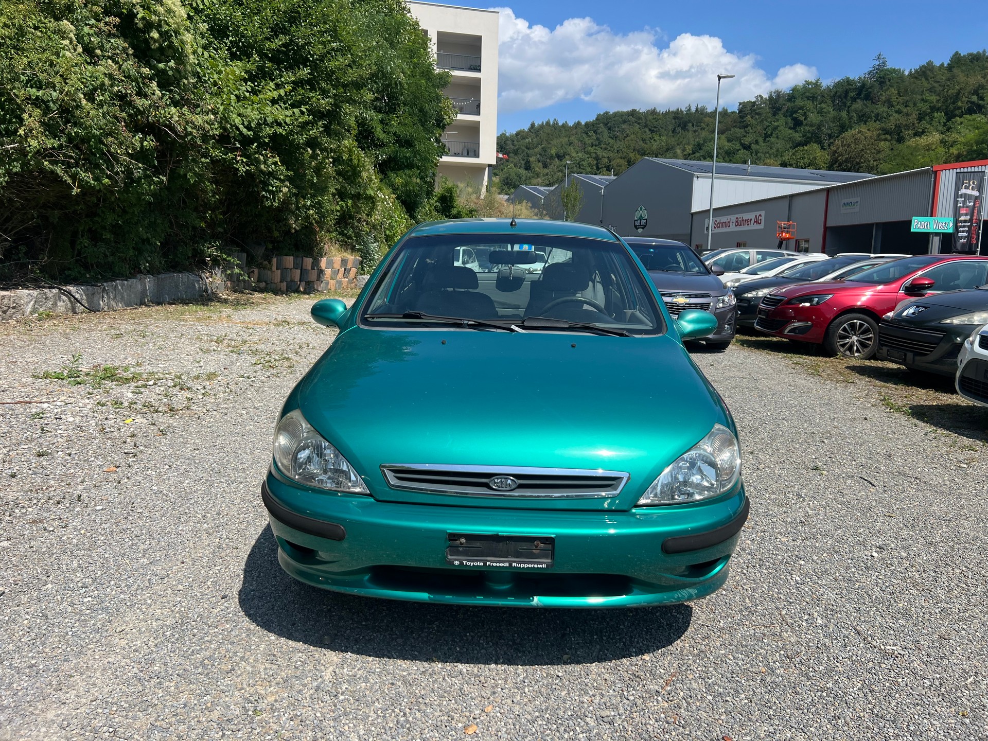 KIA Rio 1.3 LS-image-1