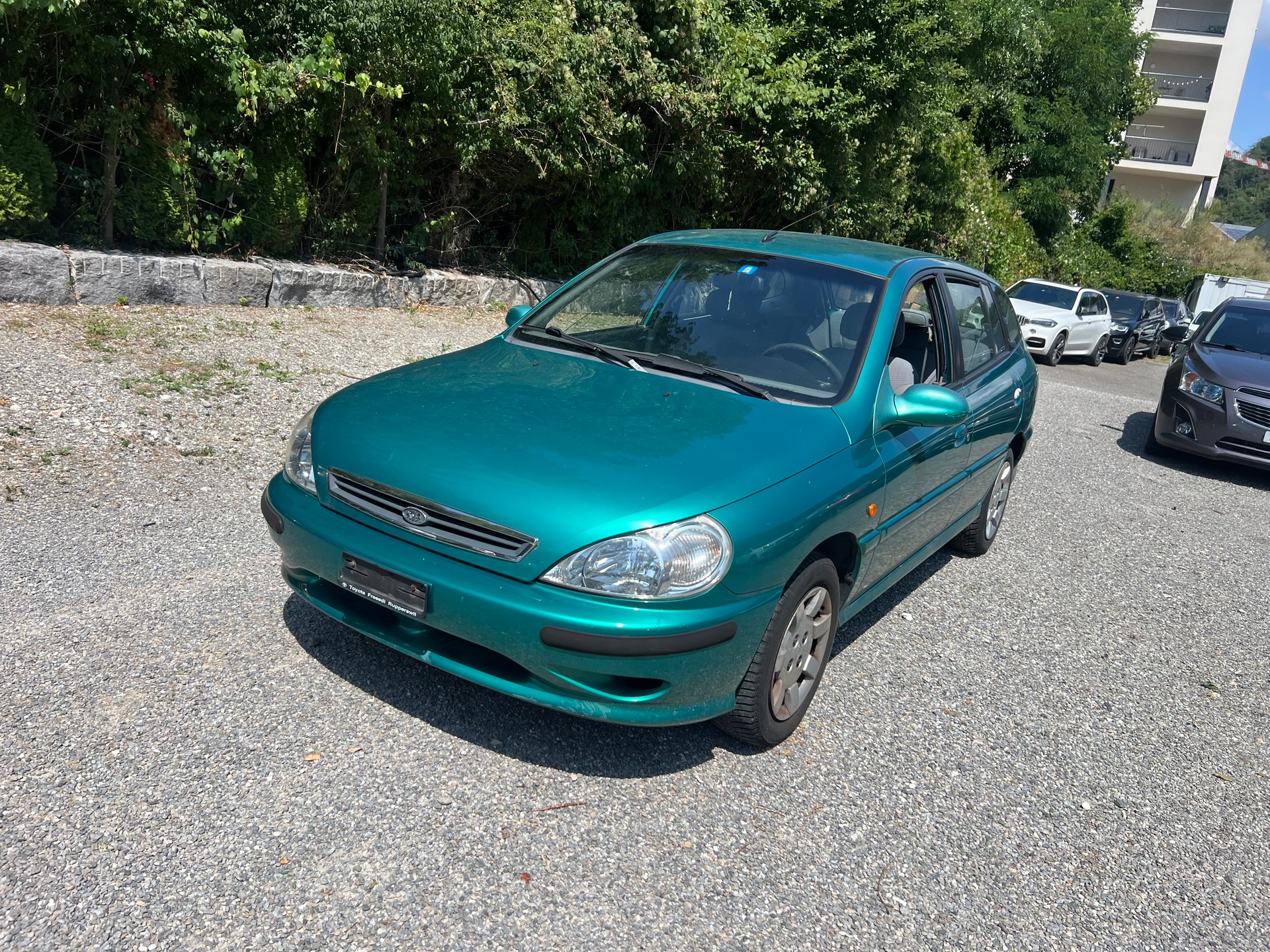 KIA Rio 1.3 LS-image-2