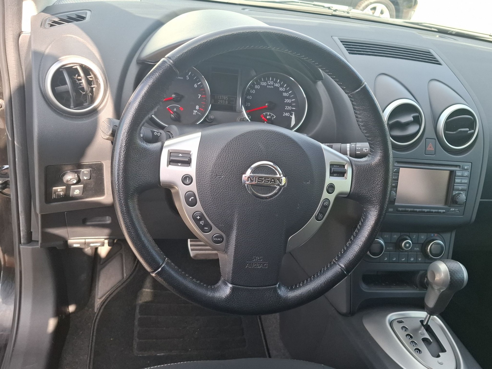 NISSAN Qashqai 2.0 acenta XTronic CVT-image-8