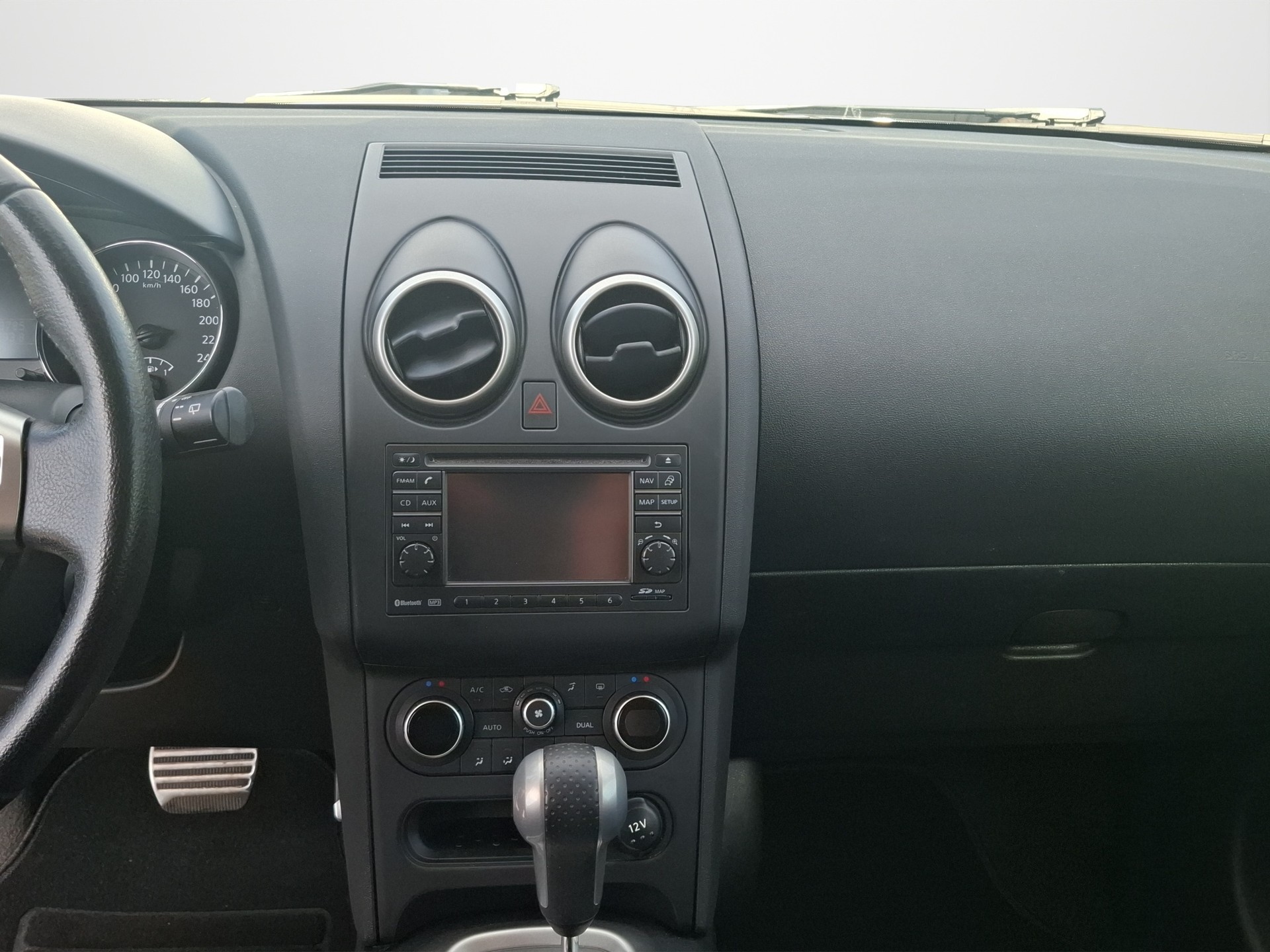 NISSAN Qashqai 2.0 acenta XTronic CVT-image-10