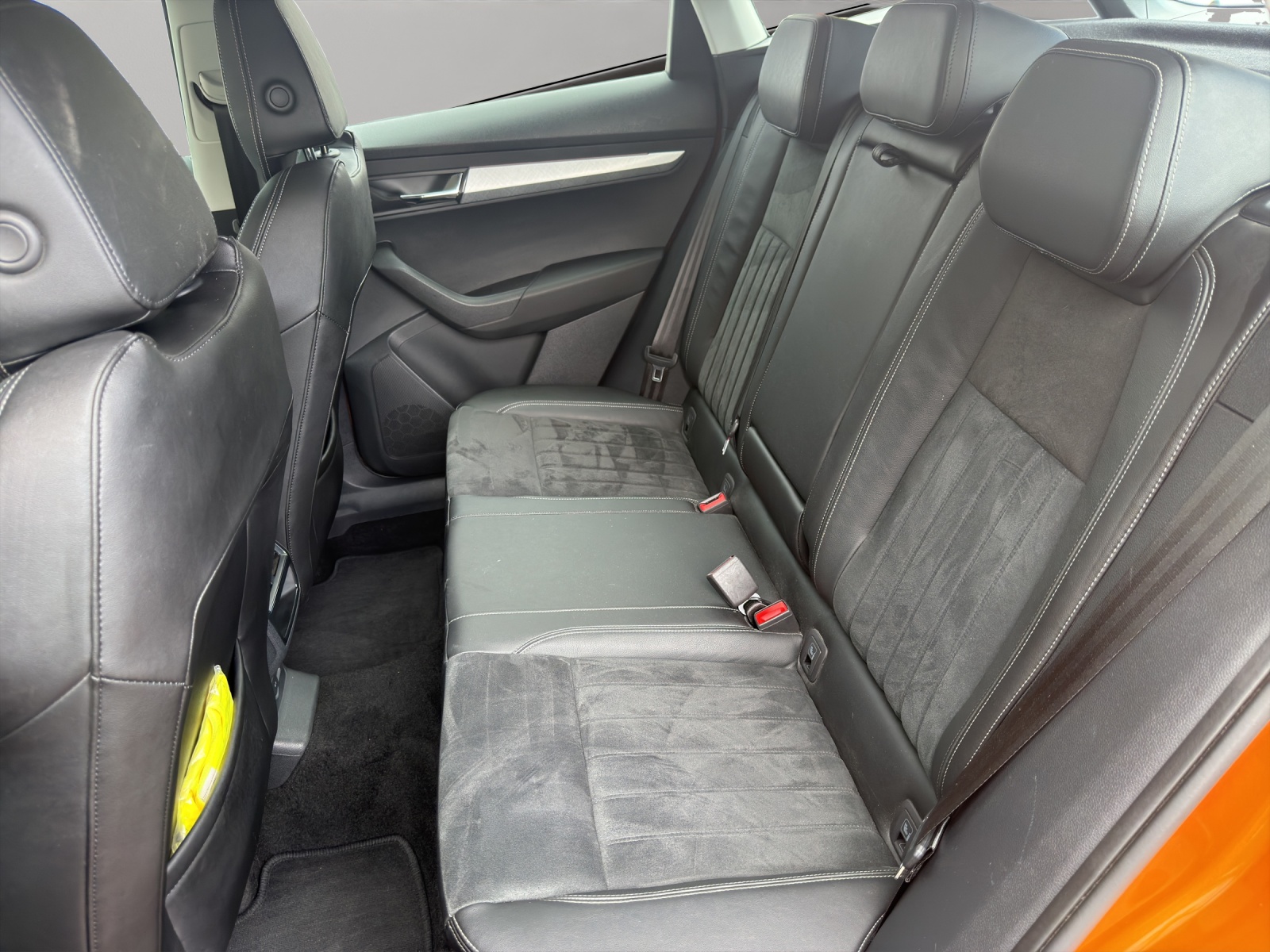 SKODA Karoq 1.5 TSI Ambition DSG-image-16