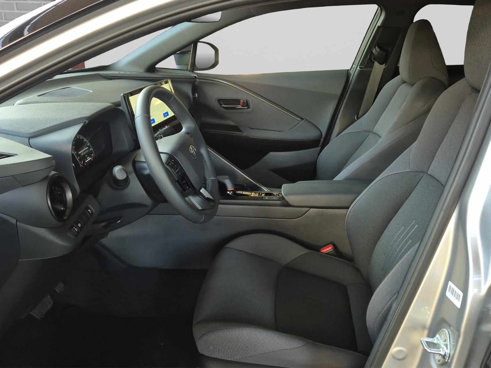 TOYOTA C-HR 2.0 PHEV Swiss Edition inkl. Winterräder + Gratisservice 4 Jahre / 60000 Km ab 1. IV-image-7