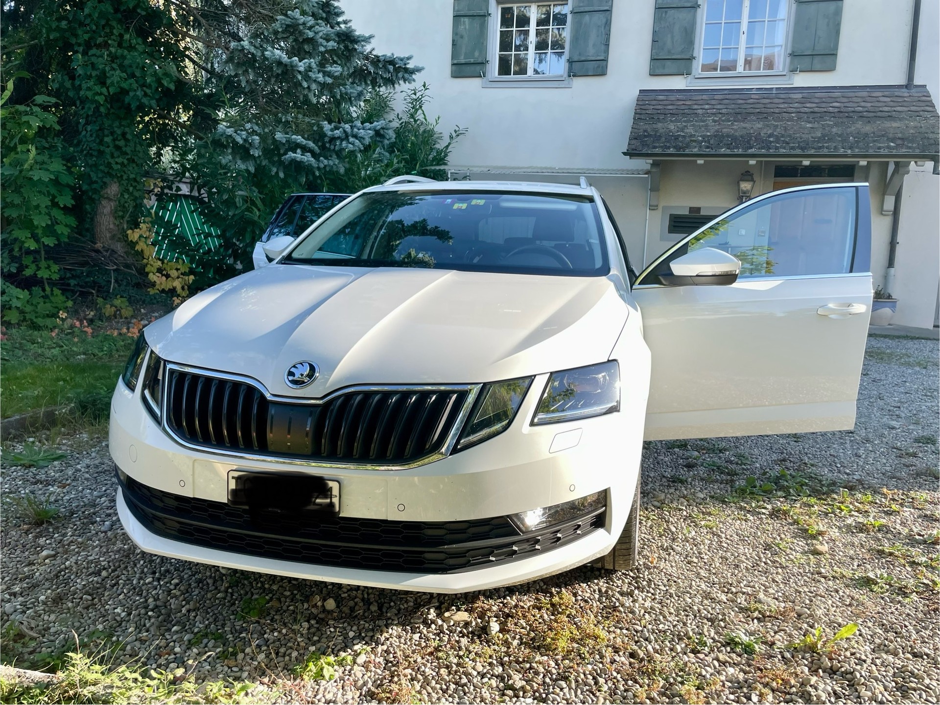 SKODA 1.4 TSI G-TEC Ambition DSG-image-0