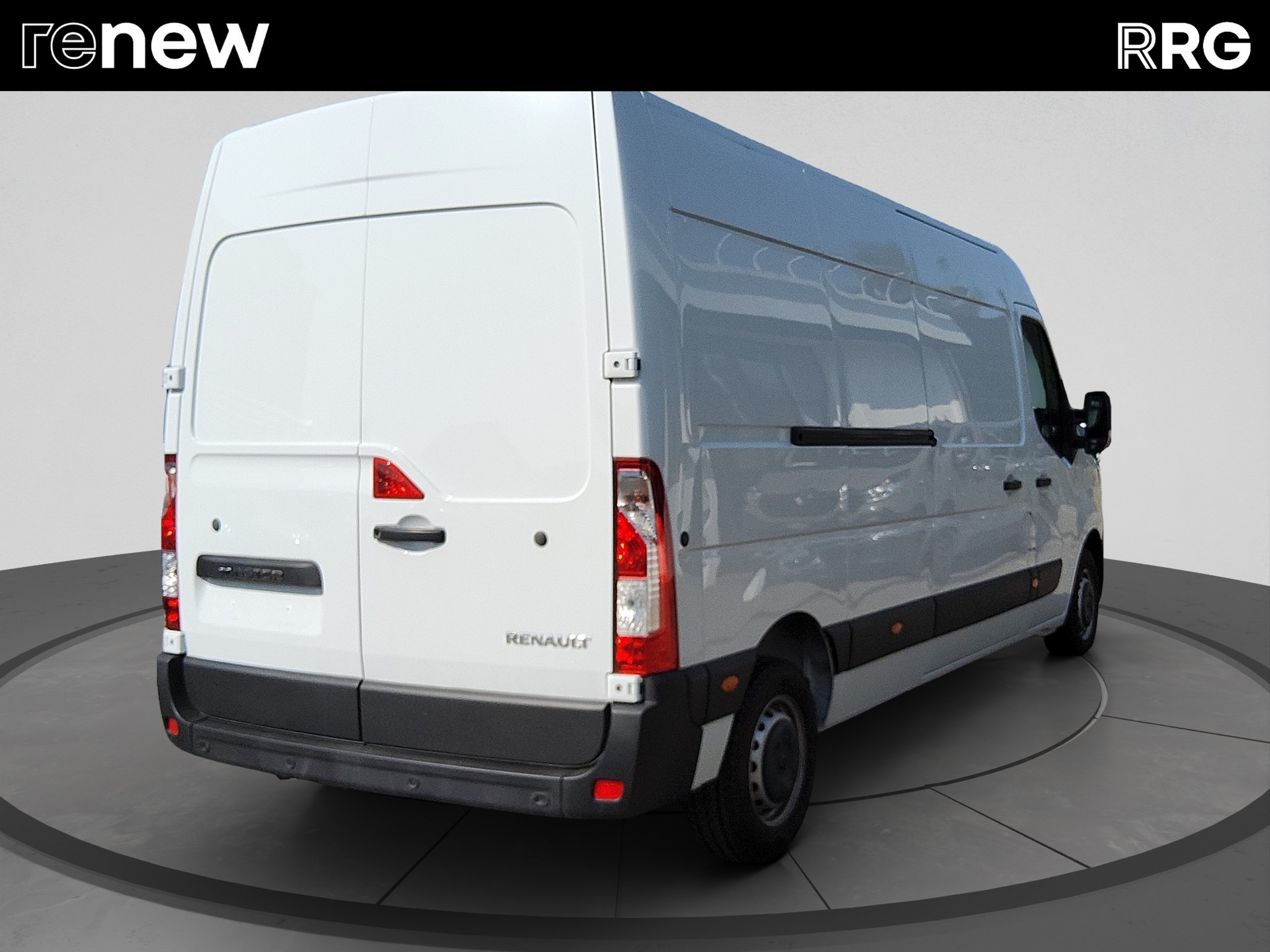 RENAULT Master T35 2.3 Blue dCi 135 L3H2-image-2
