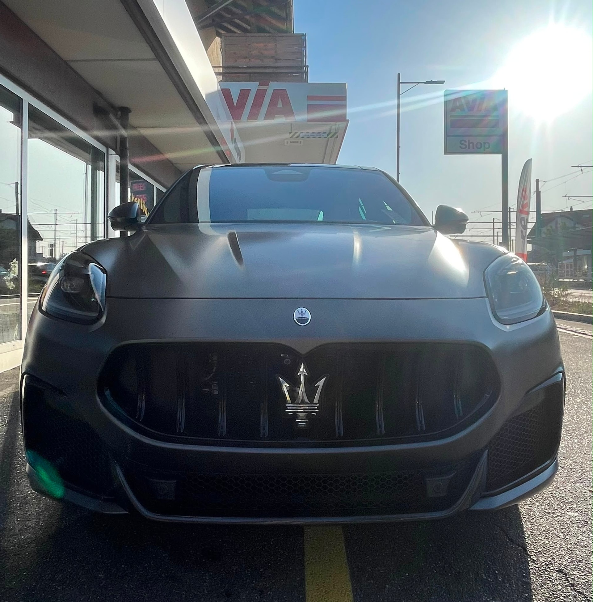 MASERATI Grecale 3.0 V6 Twin-Turbo mit 530 PS, 8-Gang-Automatik Trofeo Automatica-image-1