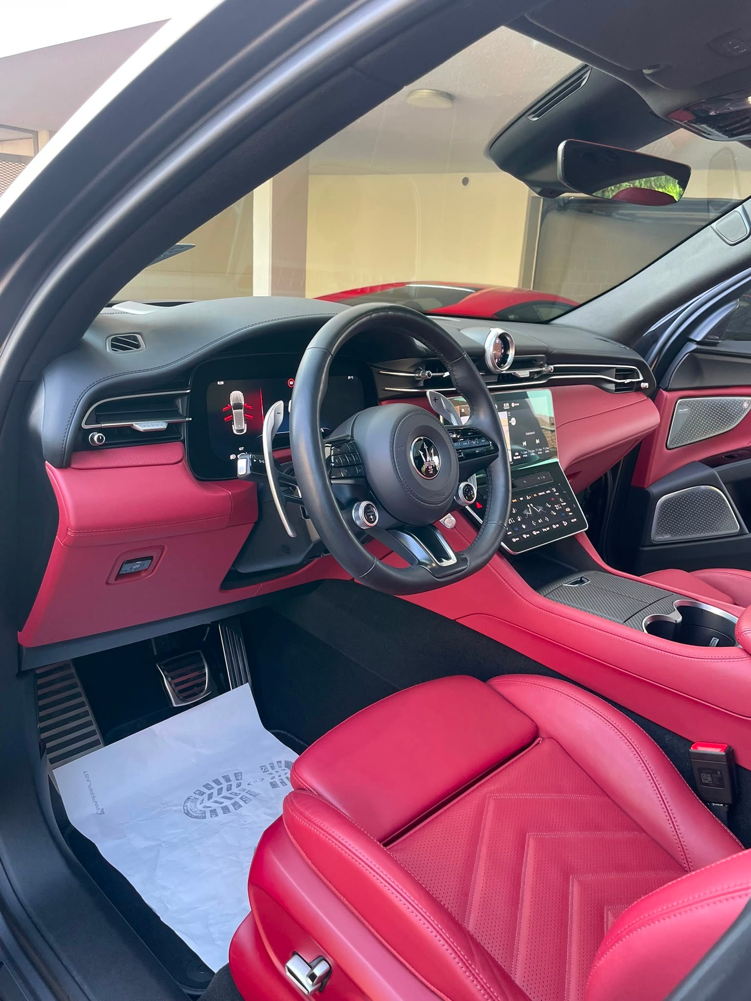 MASERATI Grecale 3.0 V6 Twin-Turbo mit 530 PS, 8-Gang-Automatik Trofeo Automatica-image-11