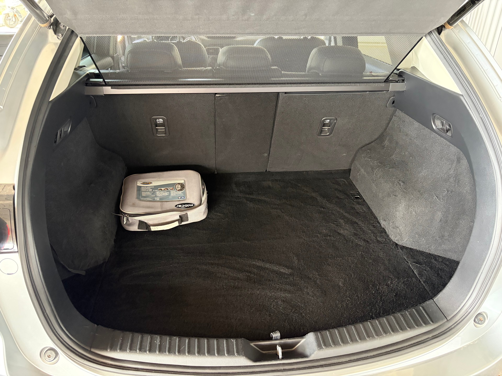 MAZDA CX-5 SKYACTIV-G 194 Revolution AWD Automat-image-12