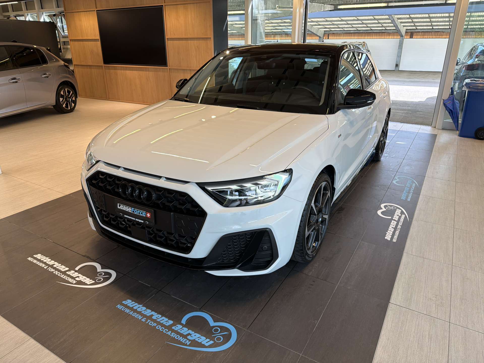 AUDI A1 Sportback 30 TFSi S-Line Black-Edition S-Tronic Automat-image-0