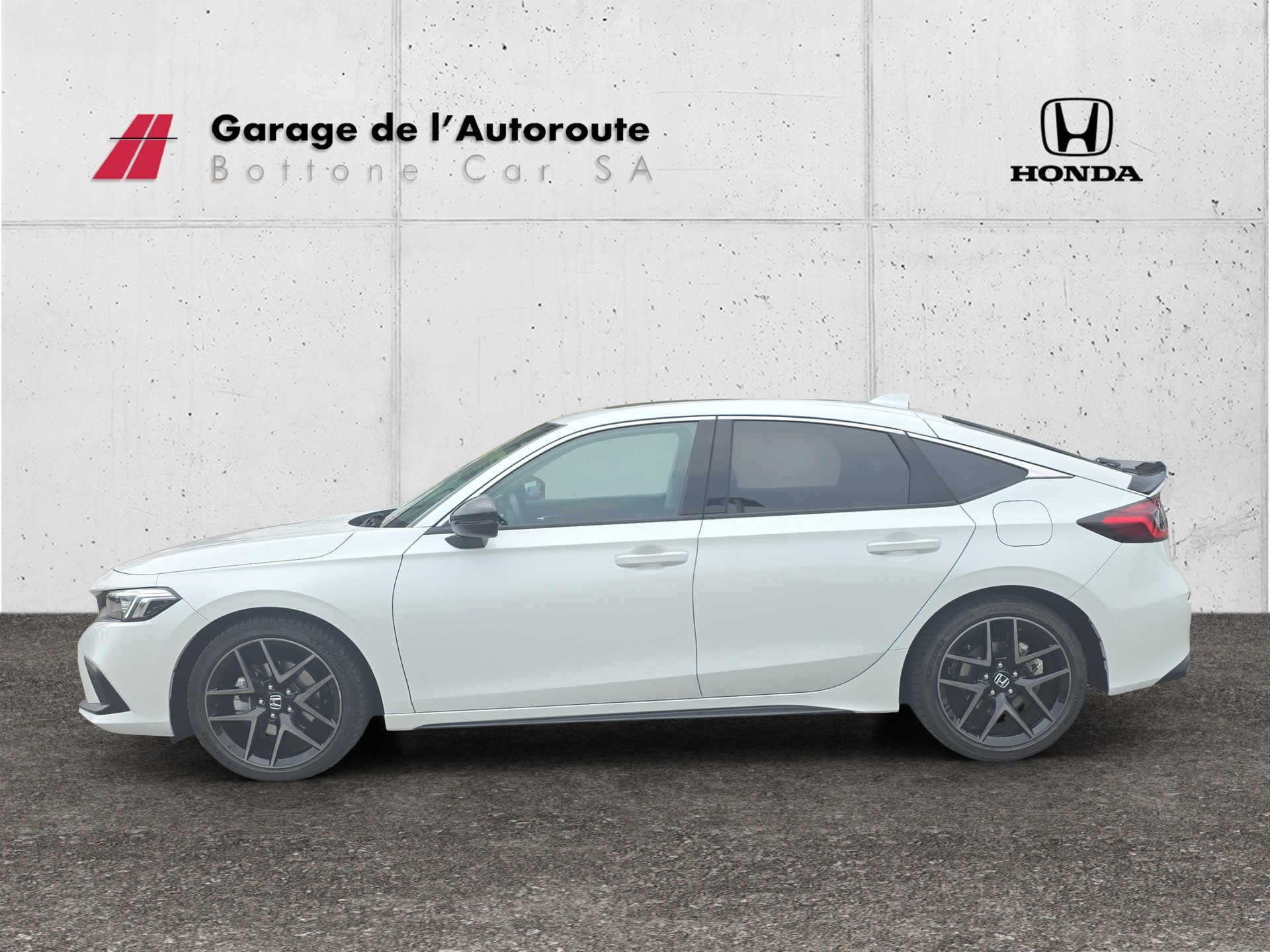 HONDA Civic 2.0 i-MMD Advance-image-1