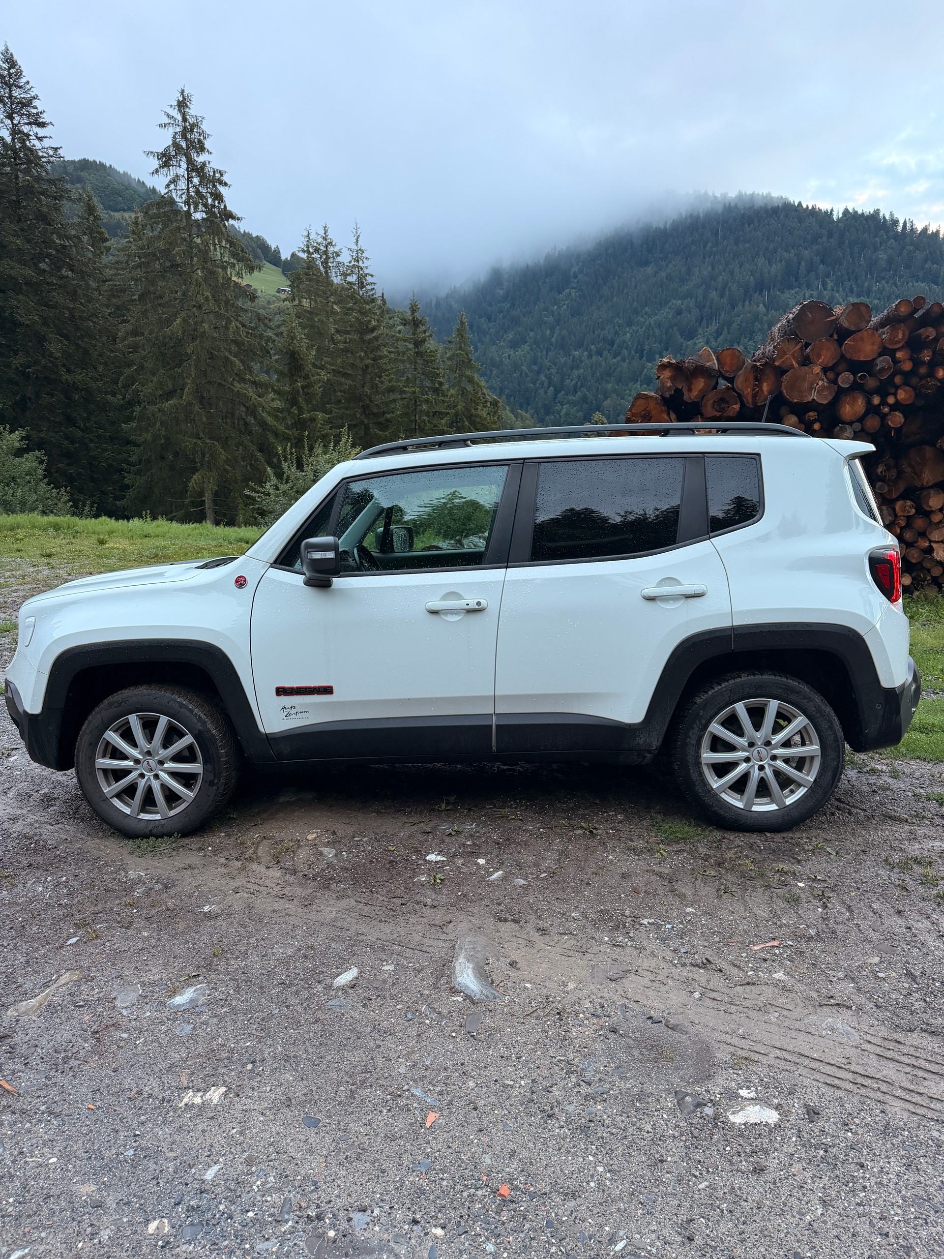 JEEP 2.0 CRD 170 Trailhawk AWD-image-2