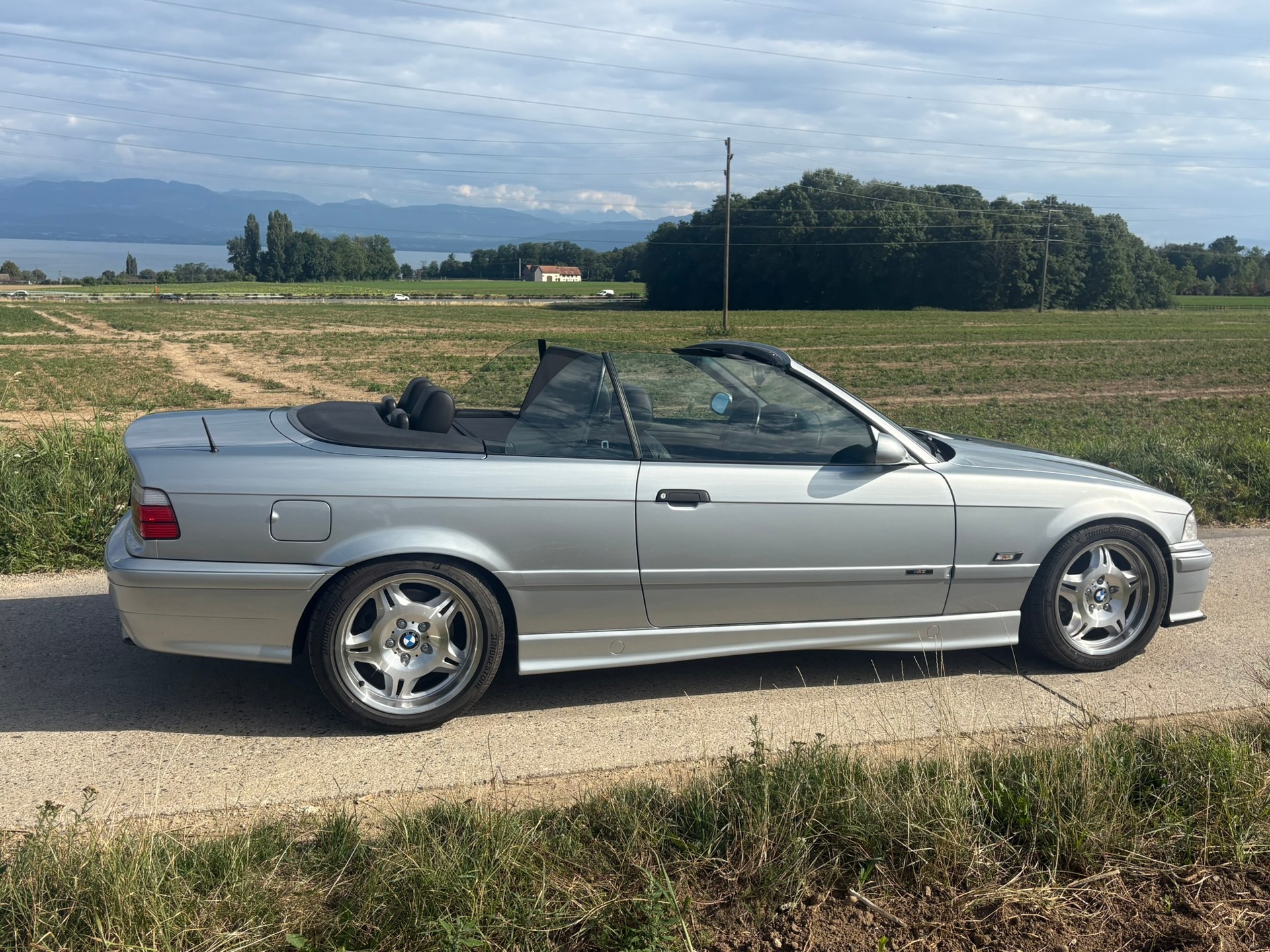 BMW M3 E36 Cabrio - Manuelle - Expertisée-image-5