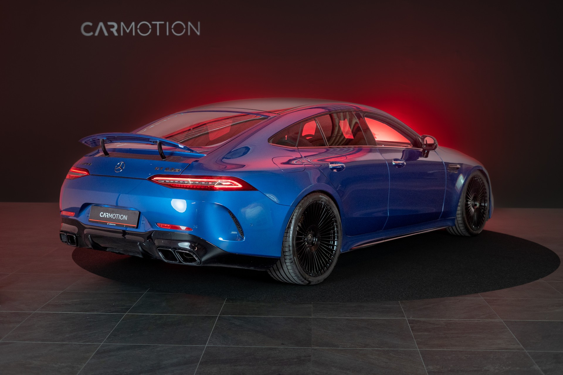MERCEDES-BENZ AMG GT 63 S 4matic+ / 21" Aversus / Sportsitze / Burmester-image-3
