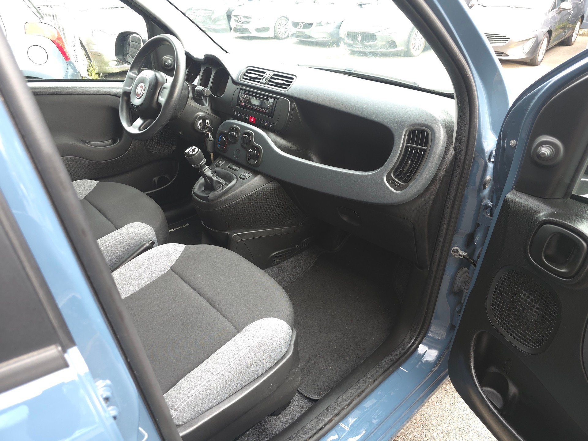 FIAT Panda 1.0 MHEV City Cross-image-6