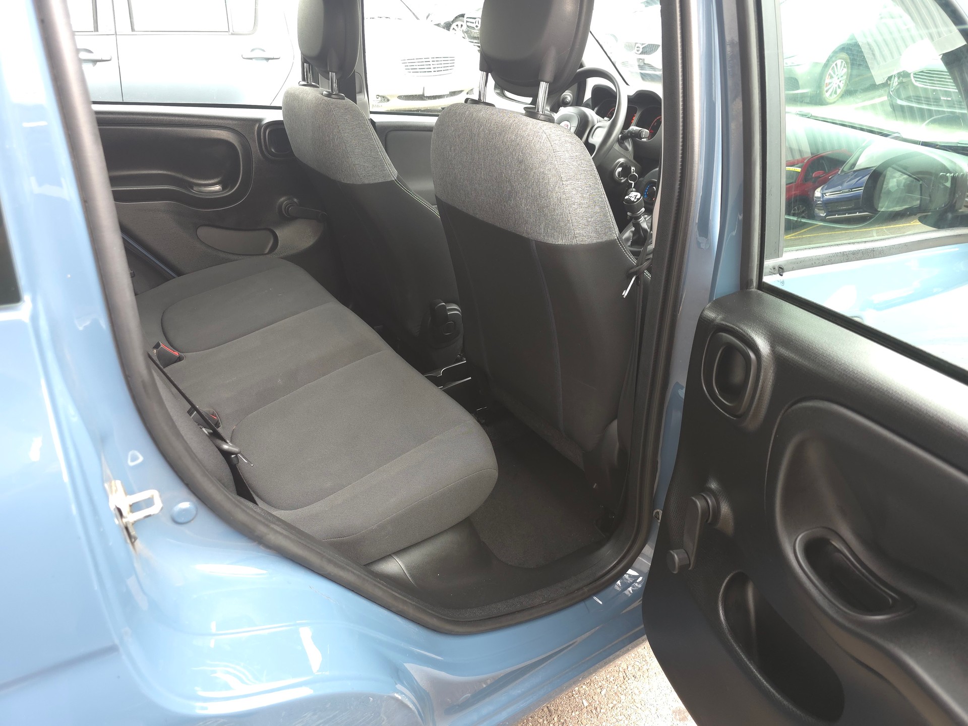 FIAT Panda 1.0 MHEV City Cross-image-10