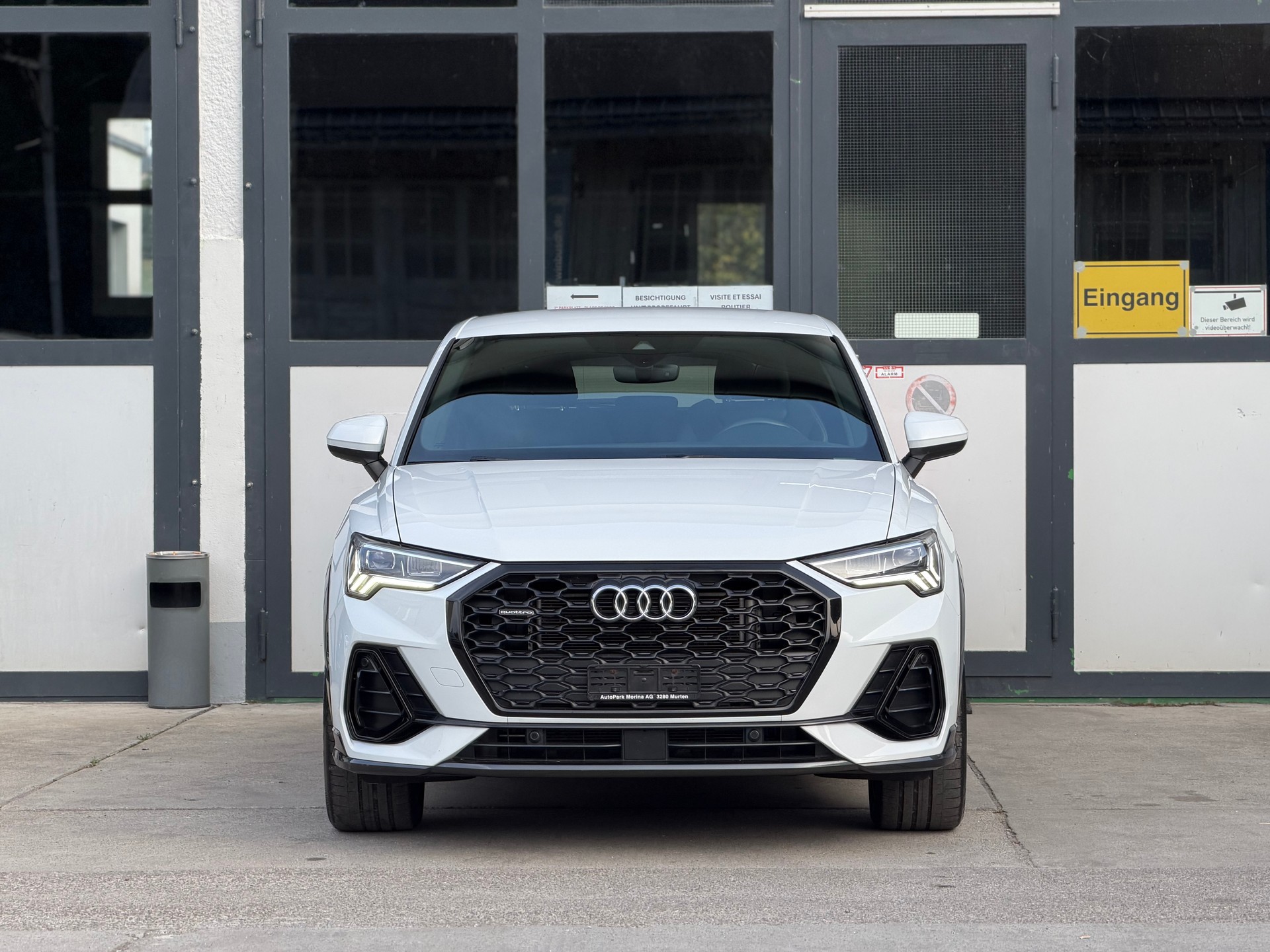 AUDI Q3 Sportback 40 TDI S line quattro S-tronic-showroom-element-2