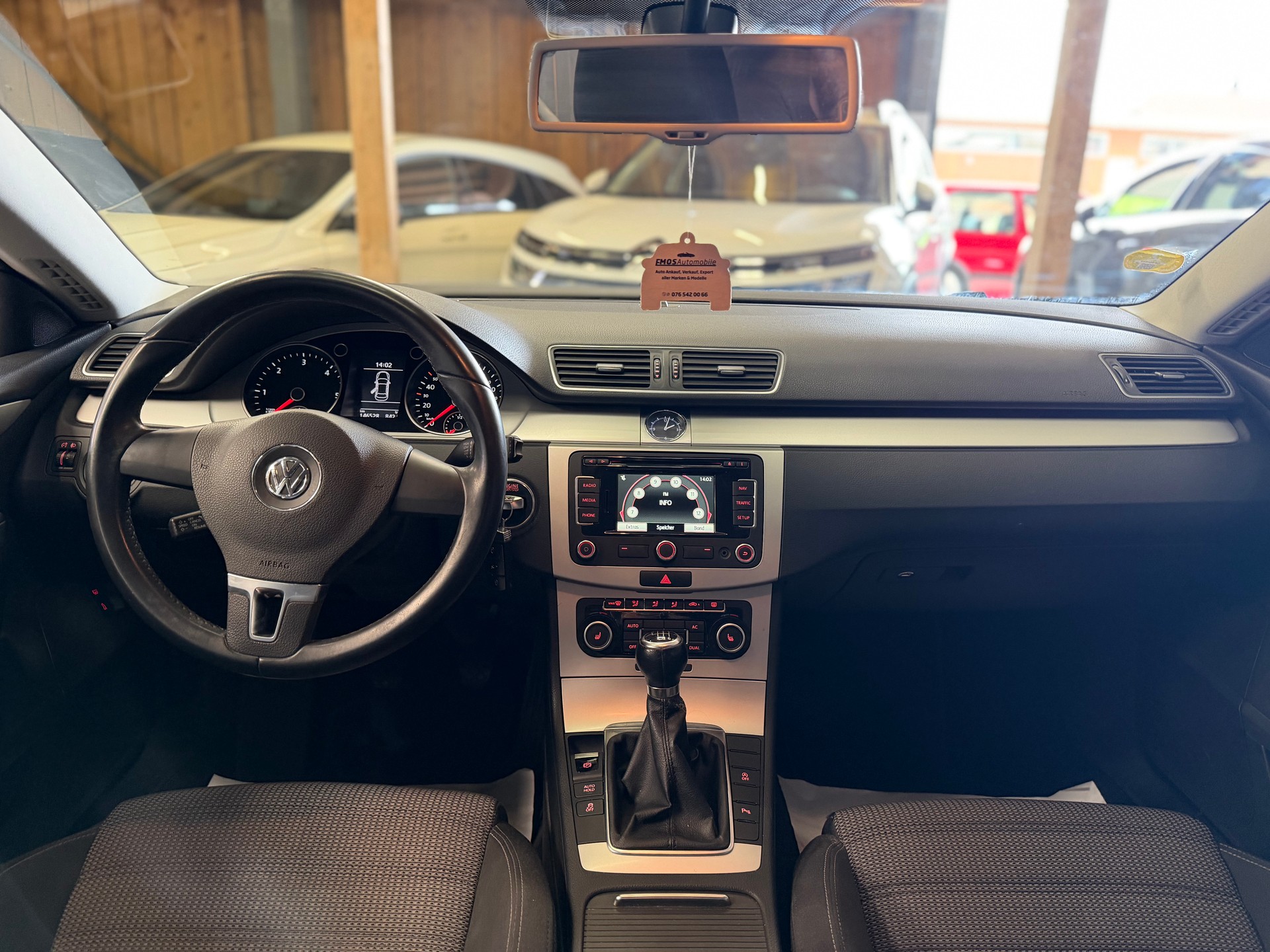 VW Passat CC 2.0 TDI ** 5 Plätz **-image-7