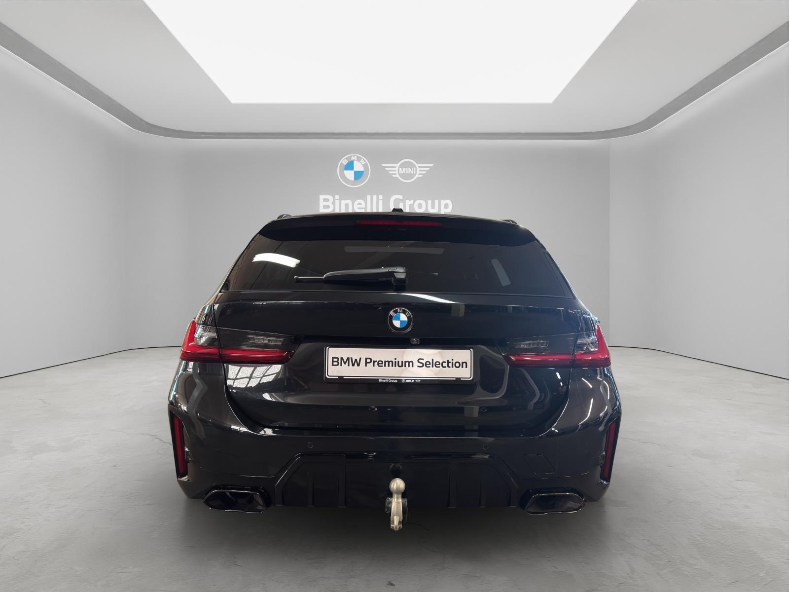 BMW M340i xDrive Touring-image-14
