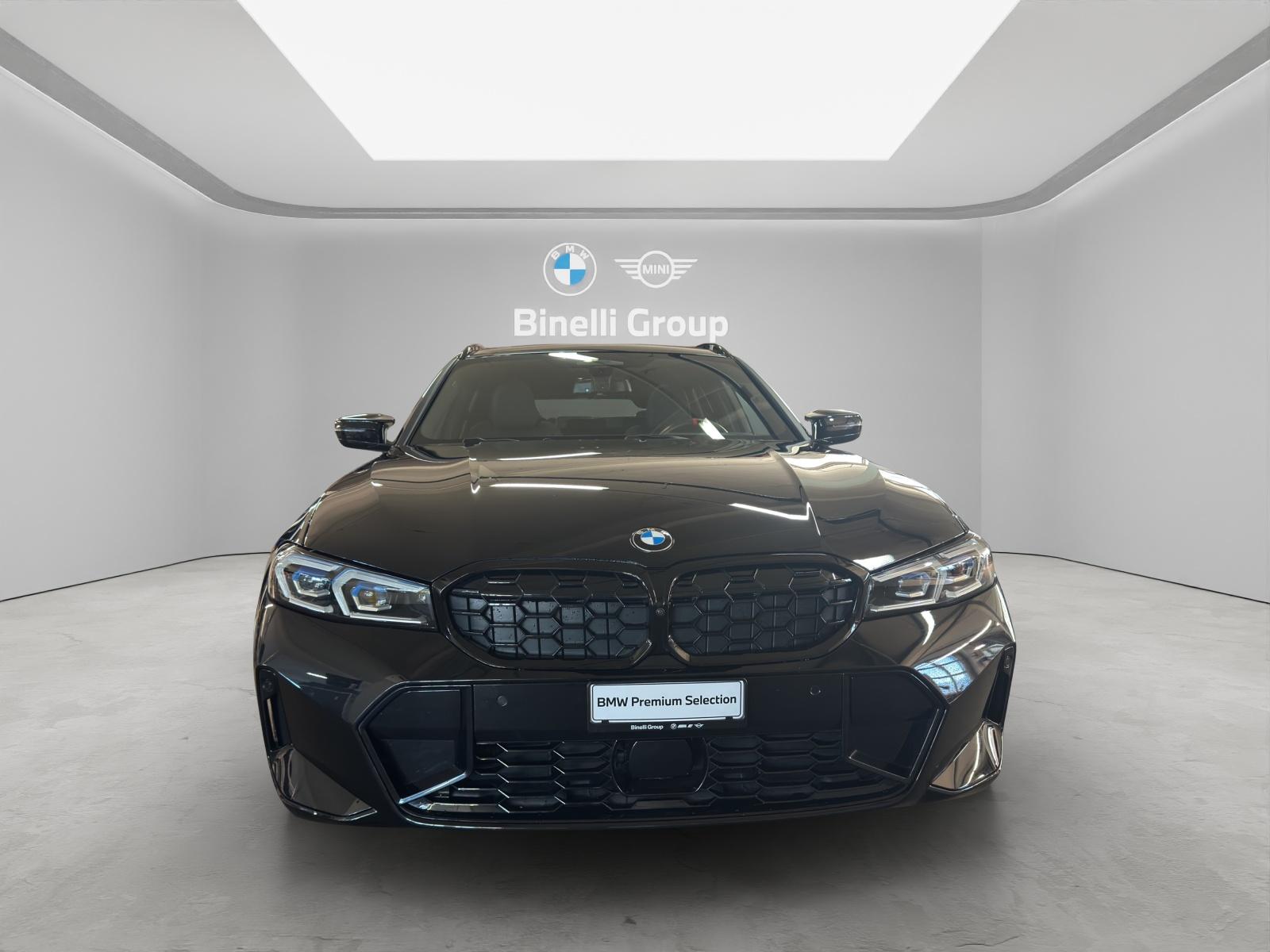 BMW M340i xDrive Touring-image-1