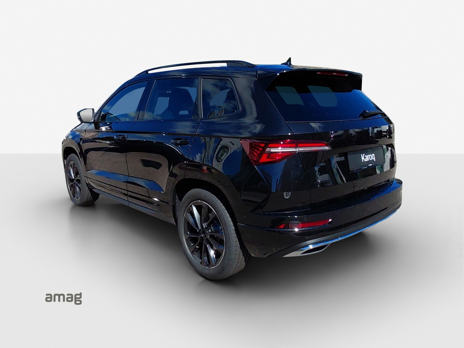 SKODA Karoq 2.0 TSI SportLine 4x4 DSG-image-2