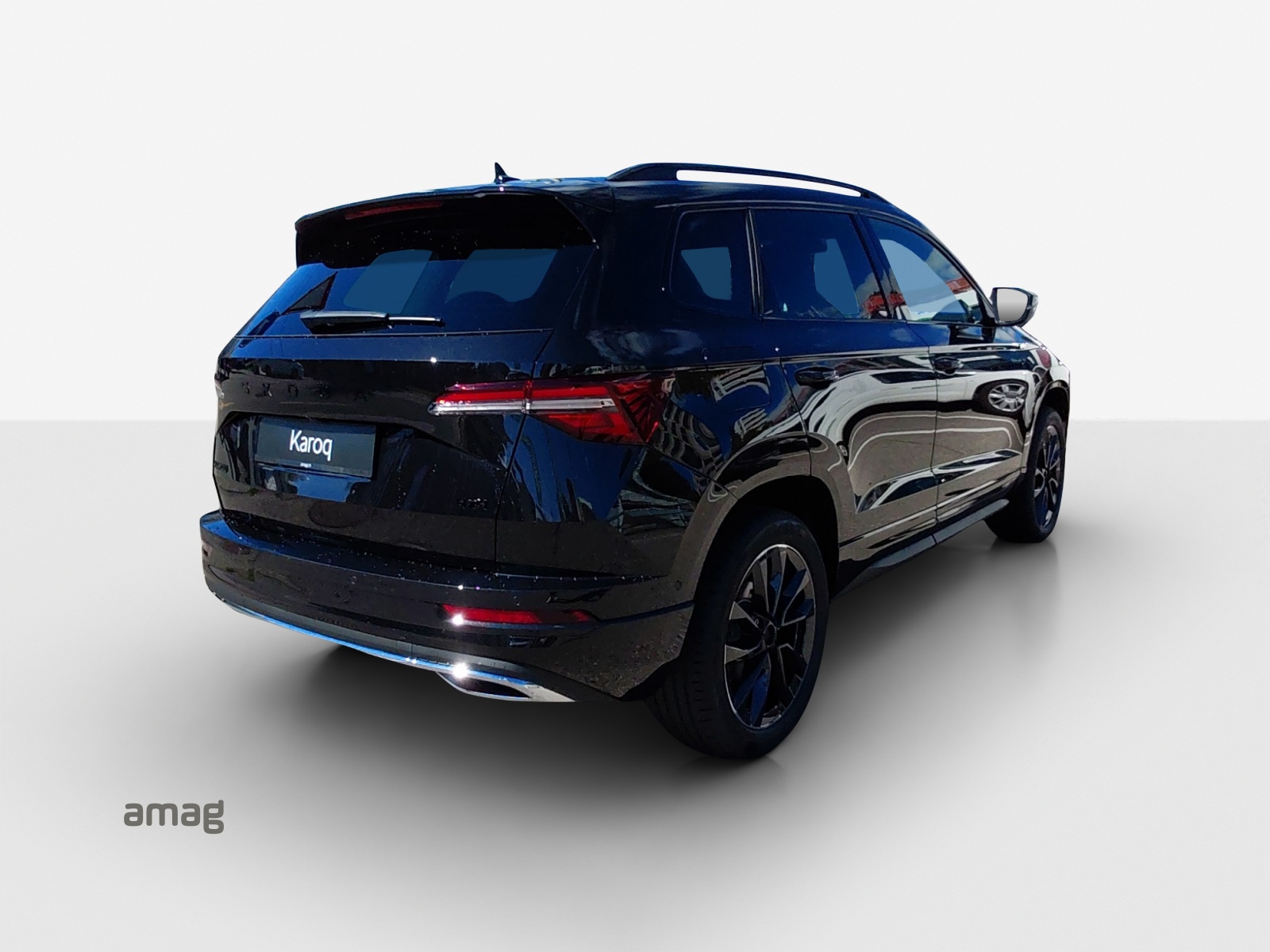 SKODA Karoq 2.0 TSI SportLine 4x4 DSG-image-4