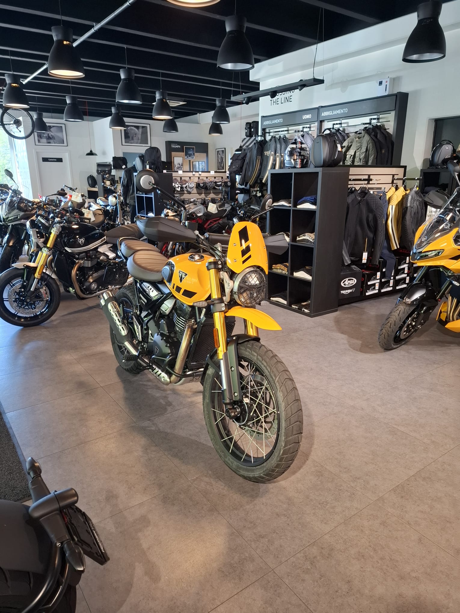 TRIUMPH Scrambler 400 XC-image-2