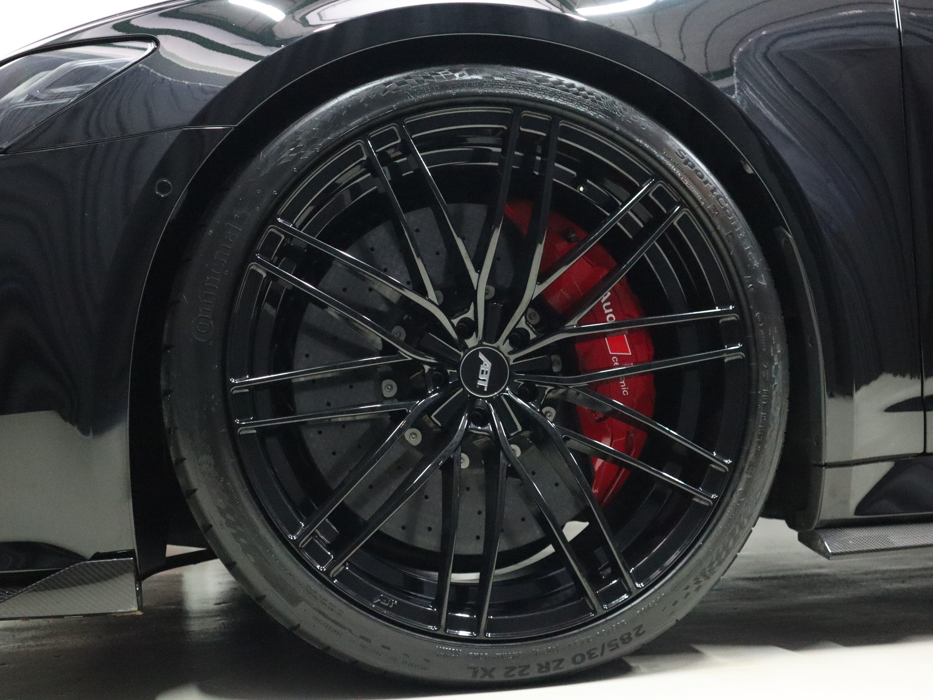 AUDI RS6-S ABT 4.0 TFSI V8 quattro - CH-Fahrzeug - Dynamik Paket PLUS - Carbon Paket - Panorama - Keramik - Standheizung - 700 PS-image-9