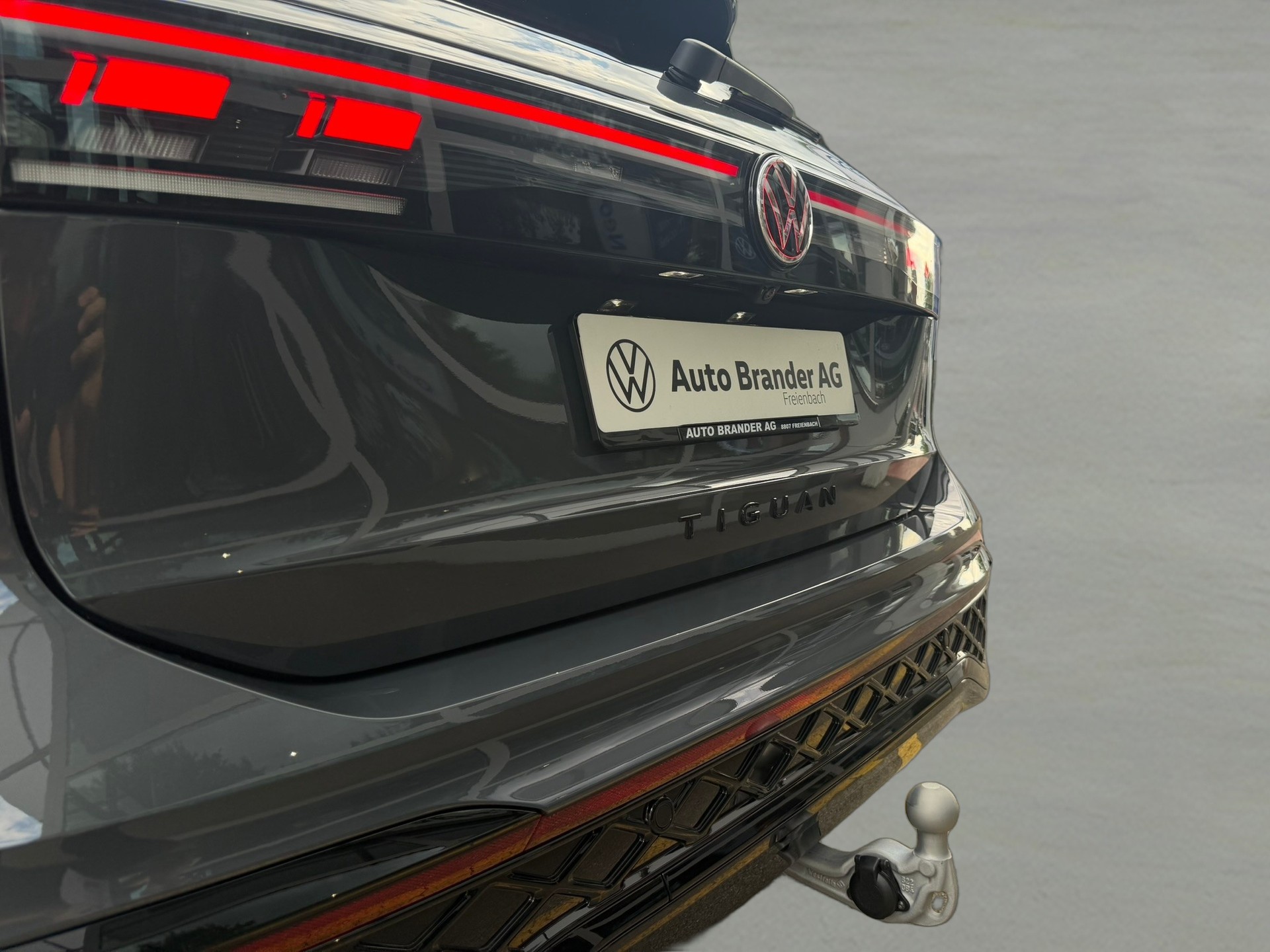 VW Tiguan 2.0 TSI DSG R-Line Plus 4Motion-image-29