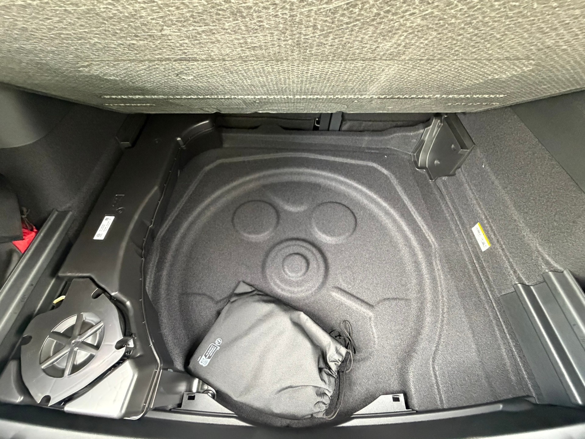 VW Tiguan 2.0 TSI DSG R-Line Plus 4Motion-image-27