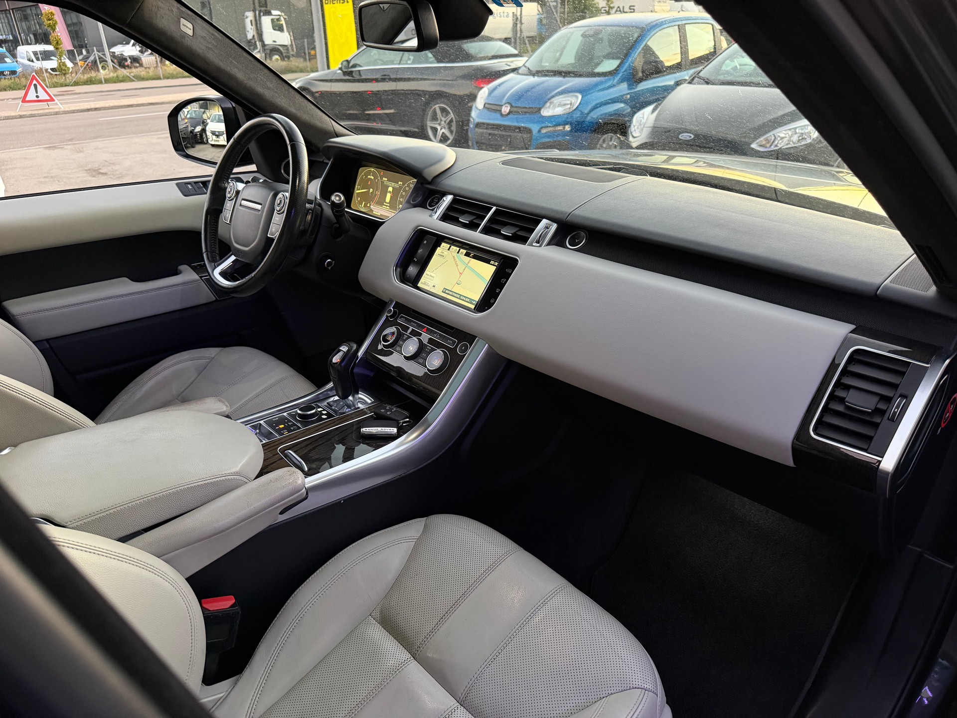 LAND ROVER Range Rover Sport 3.0 SDV6 Autobiogr. Dynamic Aut.-image-17