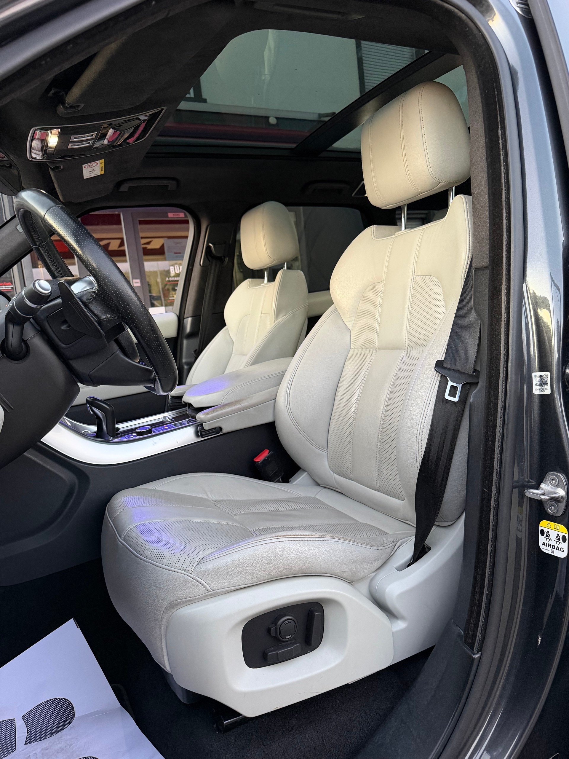 LAND ROVER Range Rover Sport 3.0 SDV6 Autobiogr. Dynamic Aut.-image-10