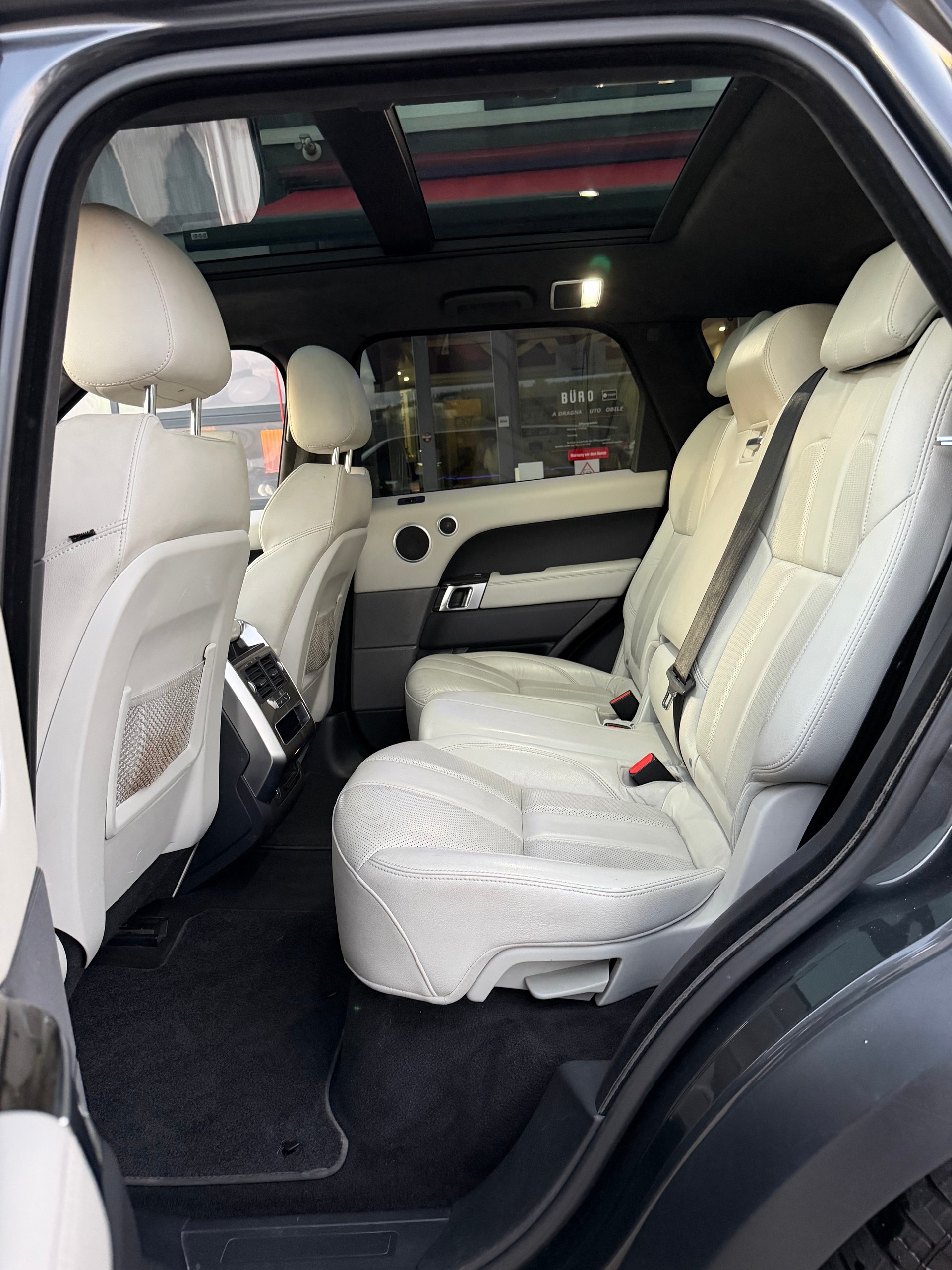 LAND ROVER Range Rover Sport 3.0 SDV6 Autobiogr. Dynamic Aut.-image-13