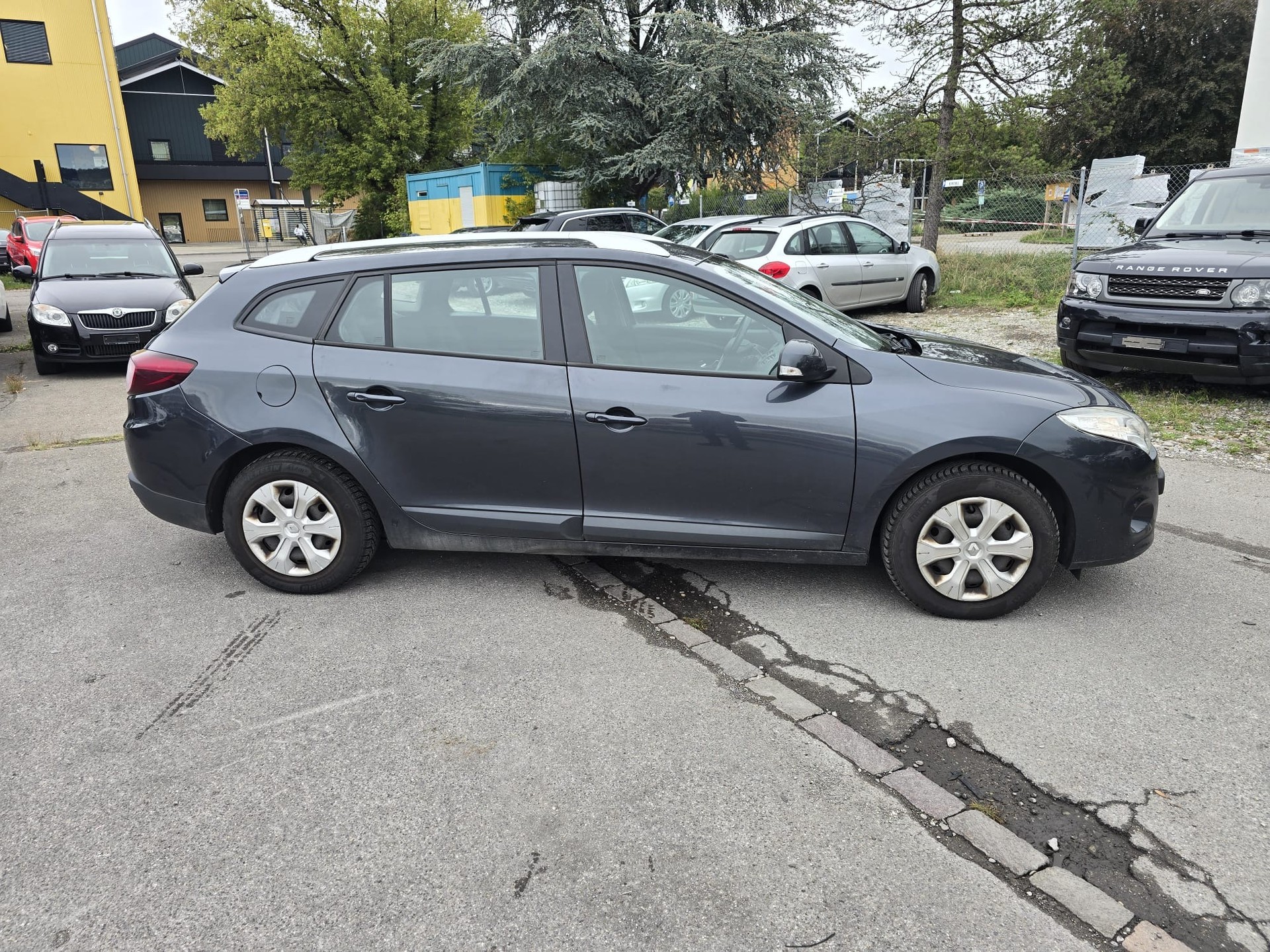 RENAULT Mégane Grandtour 1.5 dCi Expression-image-5