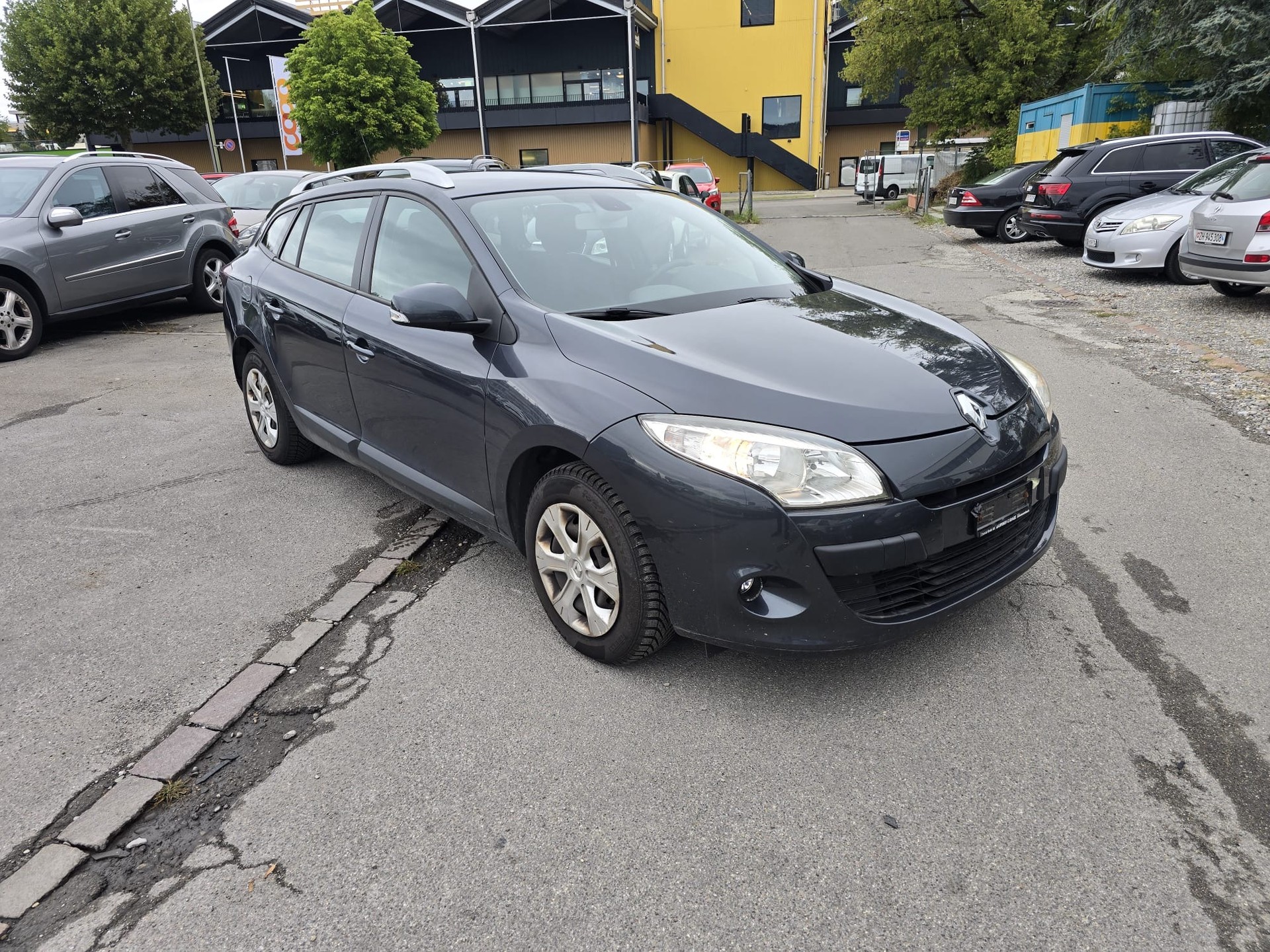 RENAULT Mégane Grandtour 1.5 dCi Expression-image-1