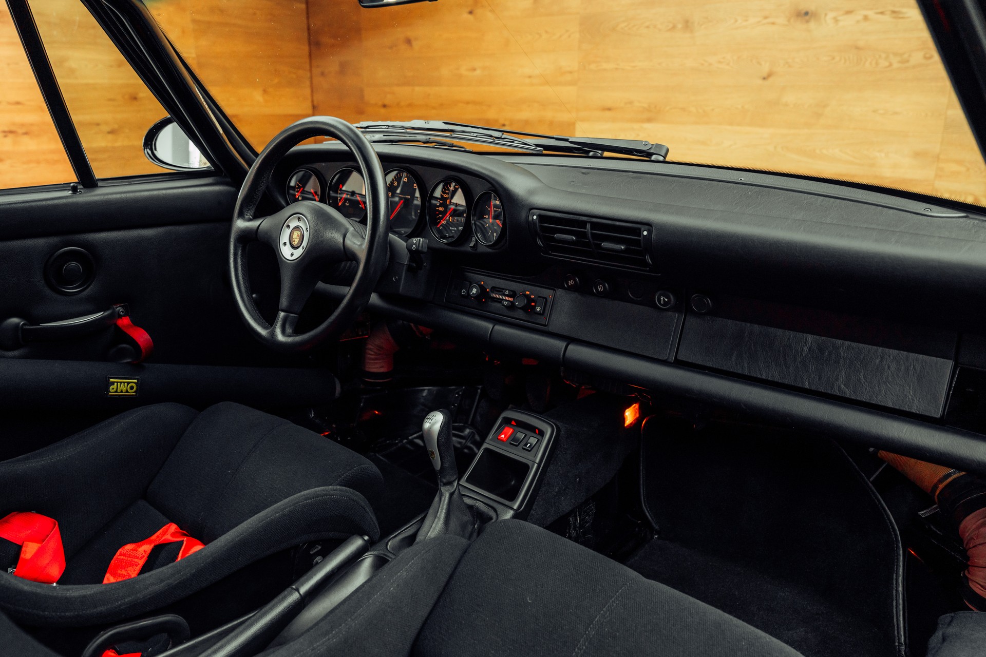 PORSCHE 911 Carrera RS Clubsport-image-4