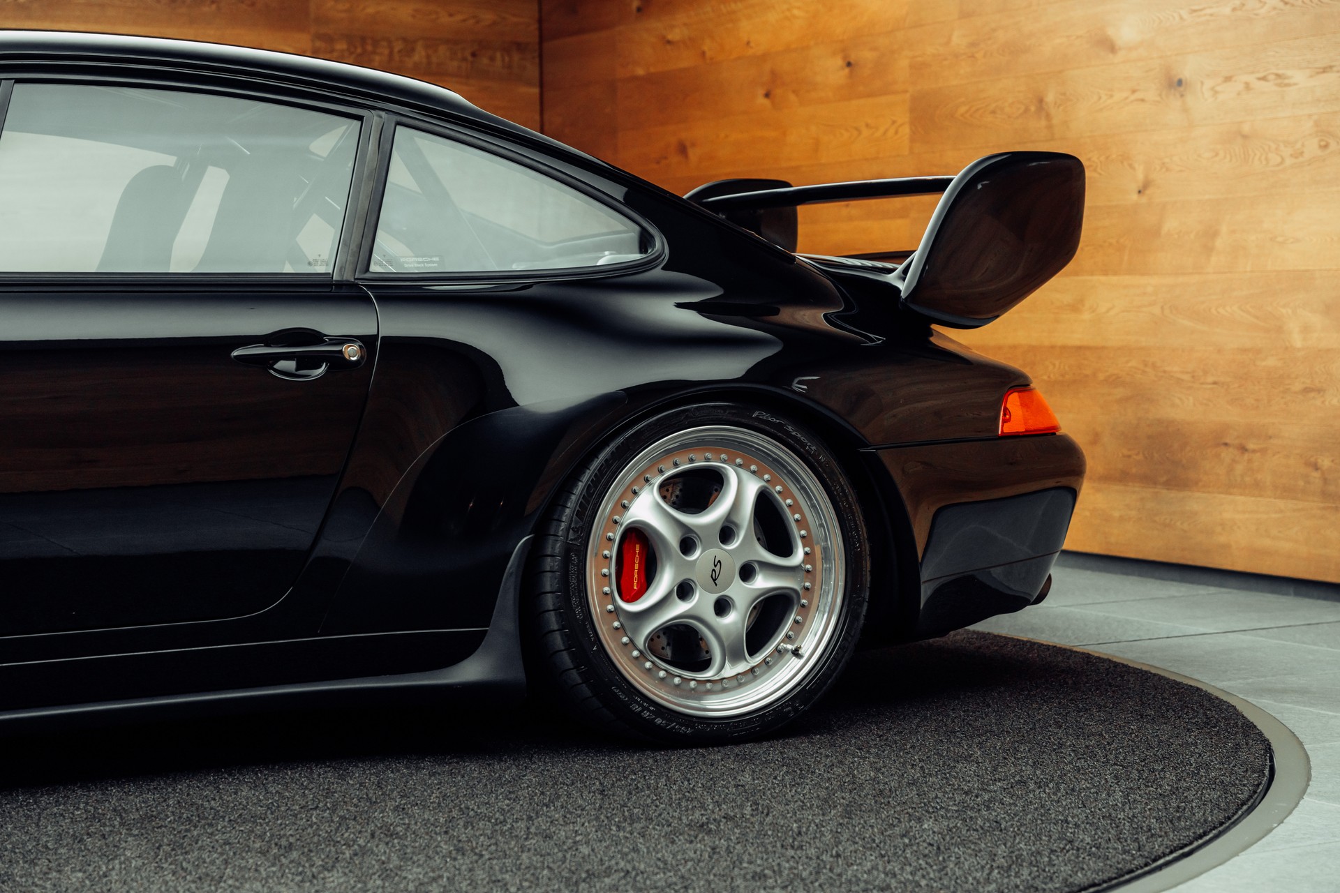 PORSCHE 911 Carrera RS Clubsport-image-16