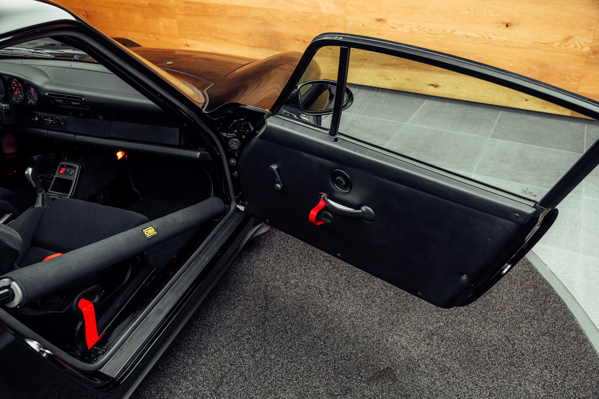 PORSCHE 911 Carrera RS Clubsport-image-9