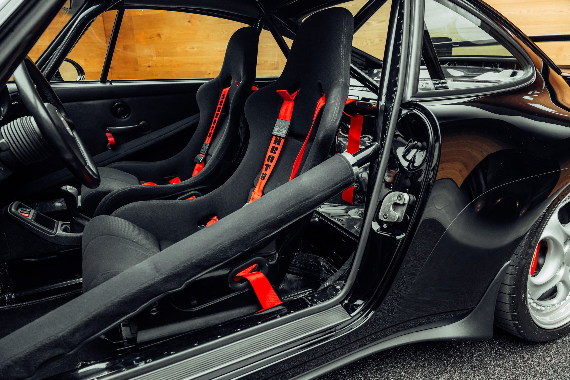 PORSCHE 911 Carrera RS Clubsport-image-6